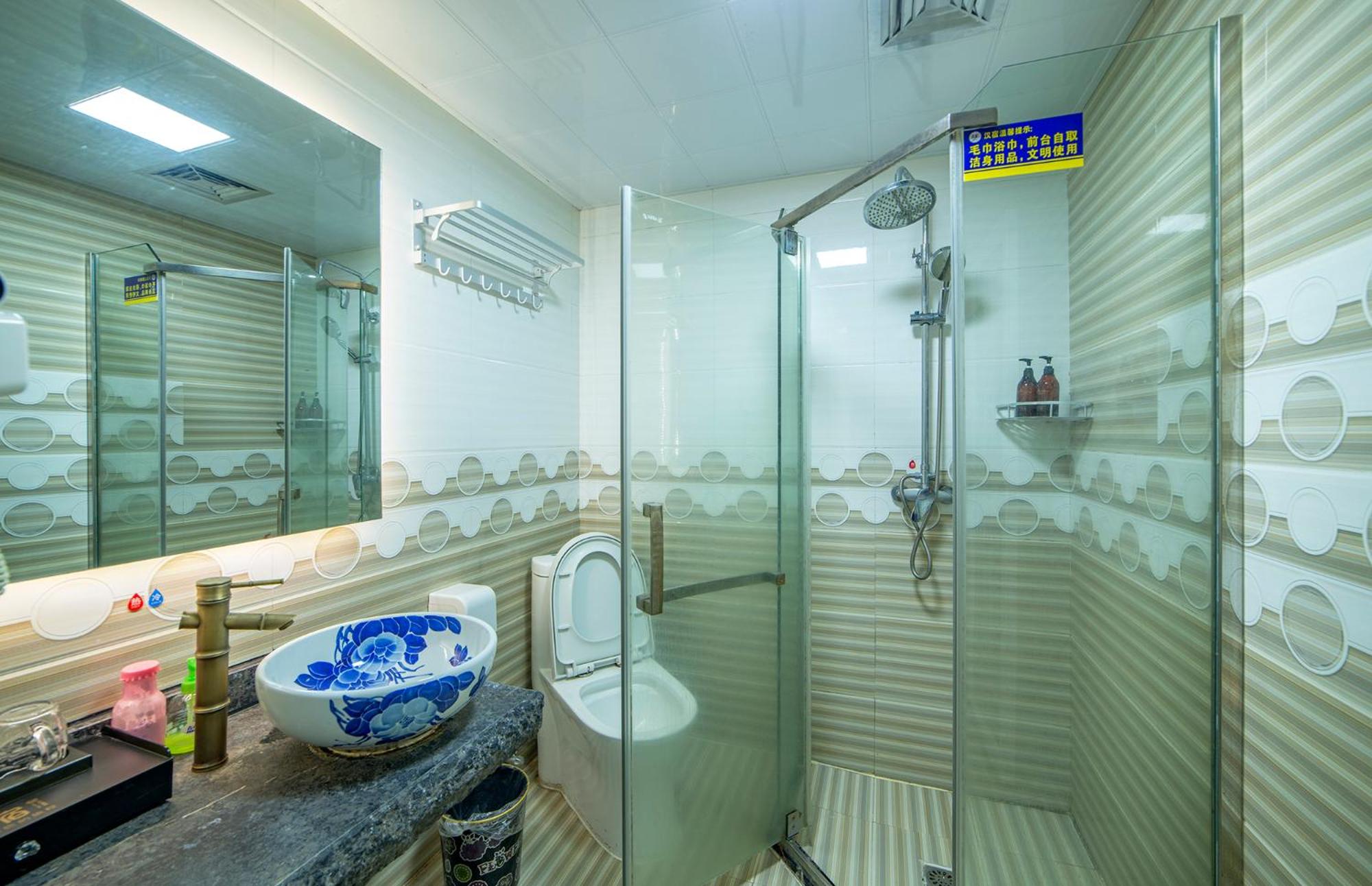 Zhangjiajie Han Exotic Inn