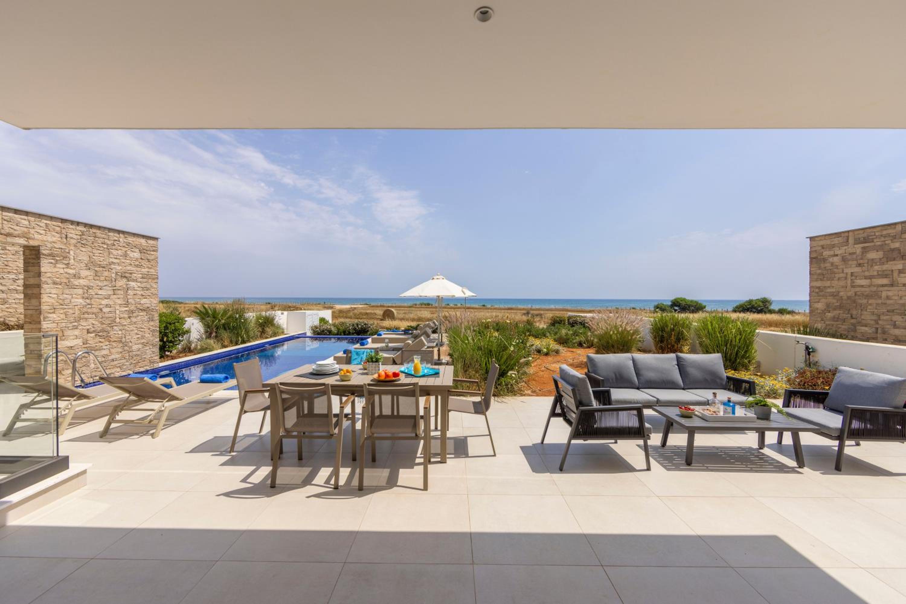 Villa Pliades