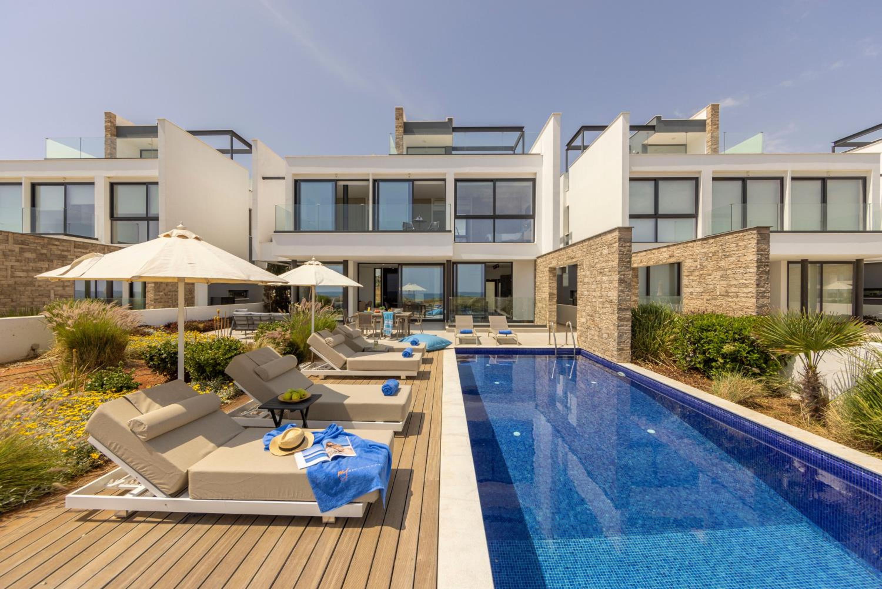 Villa Pliades