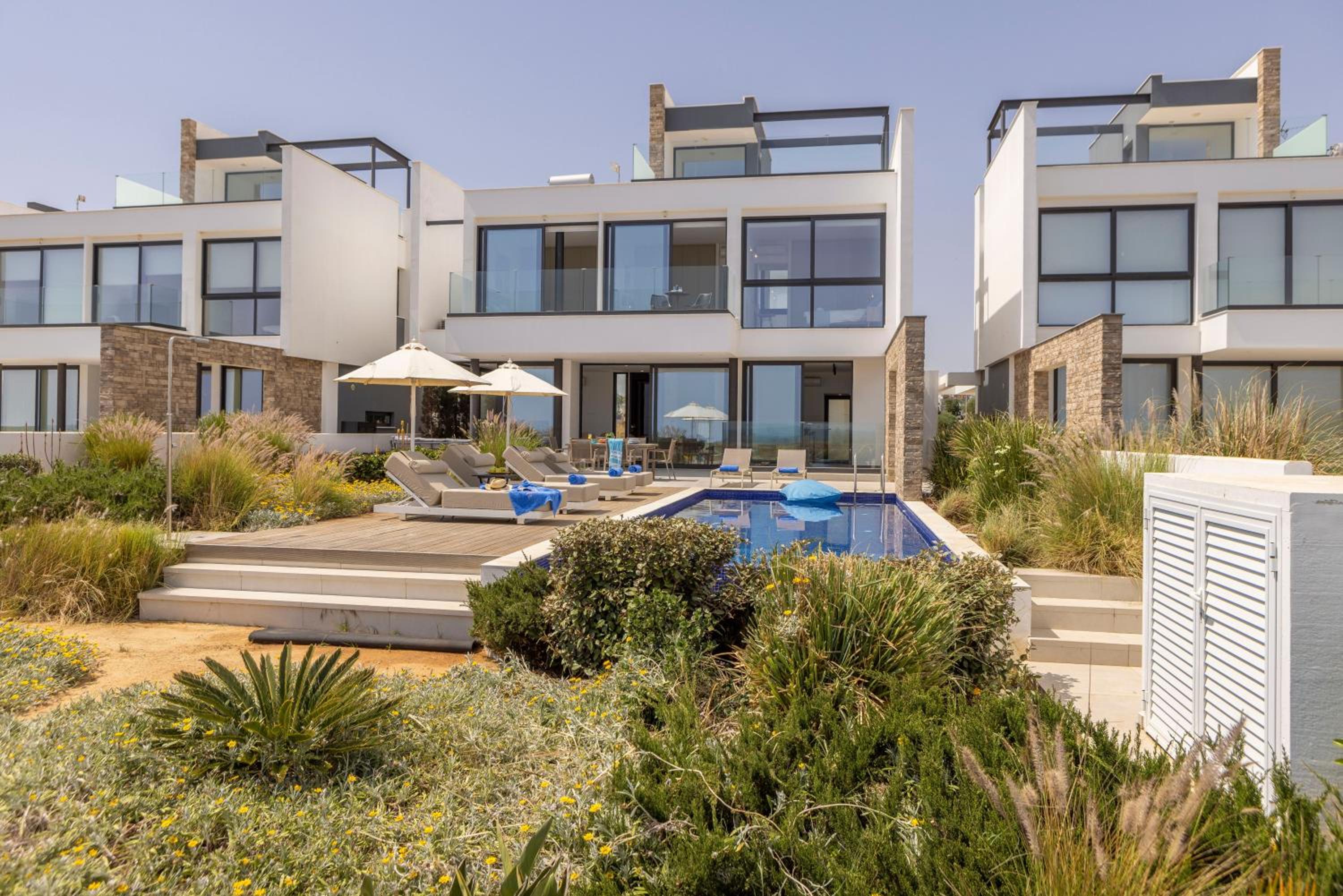 Villa Pliades