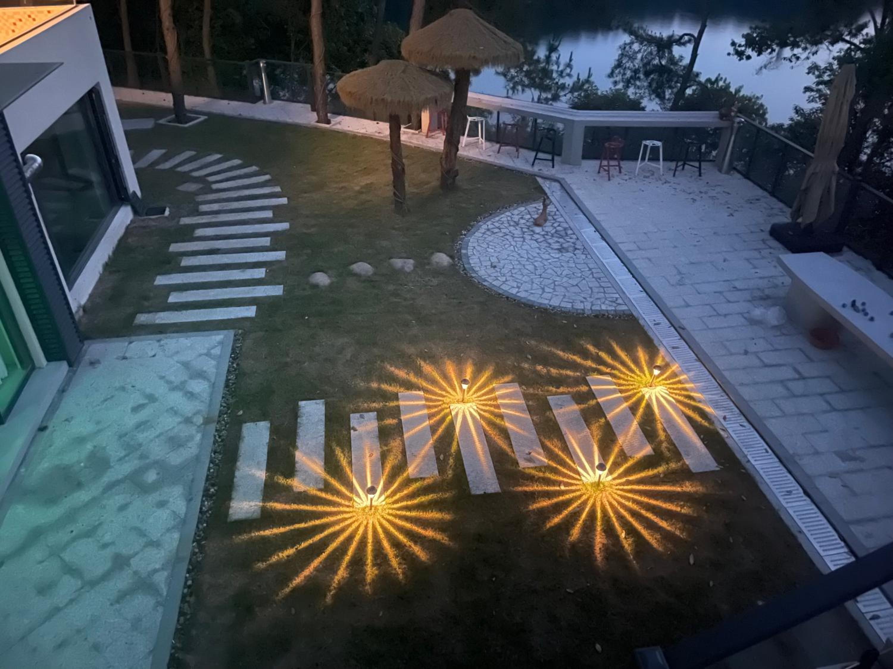 Villa Party Private Yacht Film Base - Dokdo House