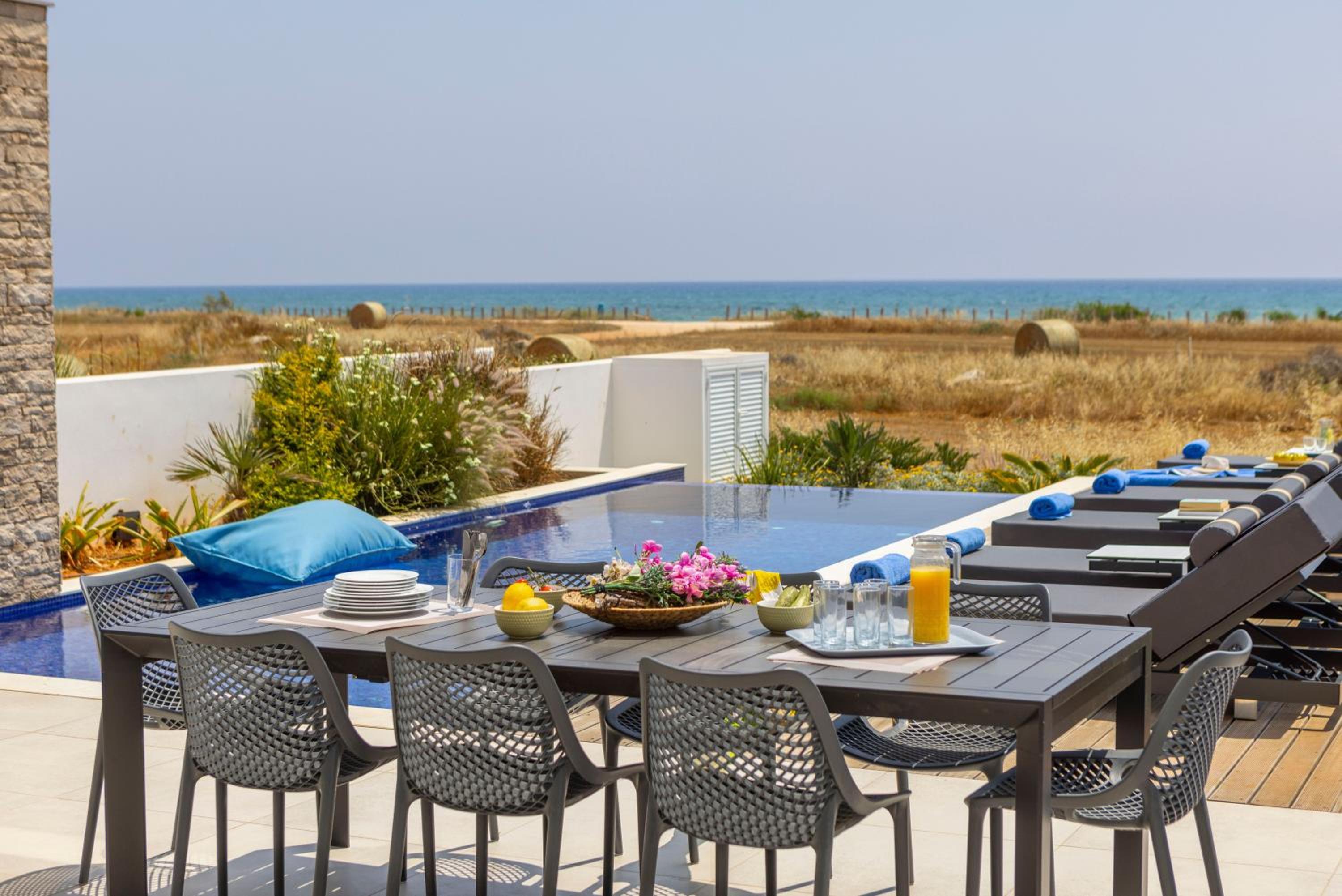 Villa Pliades
