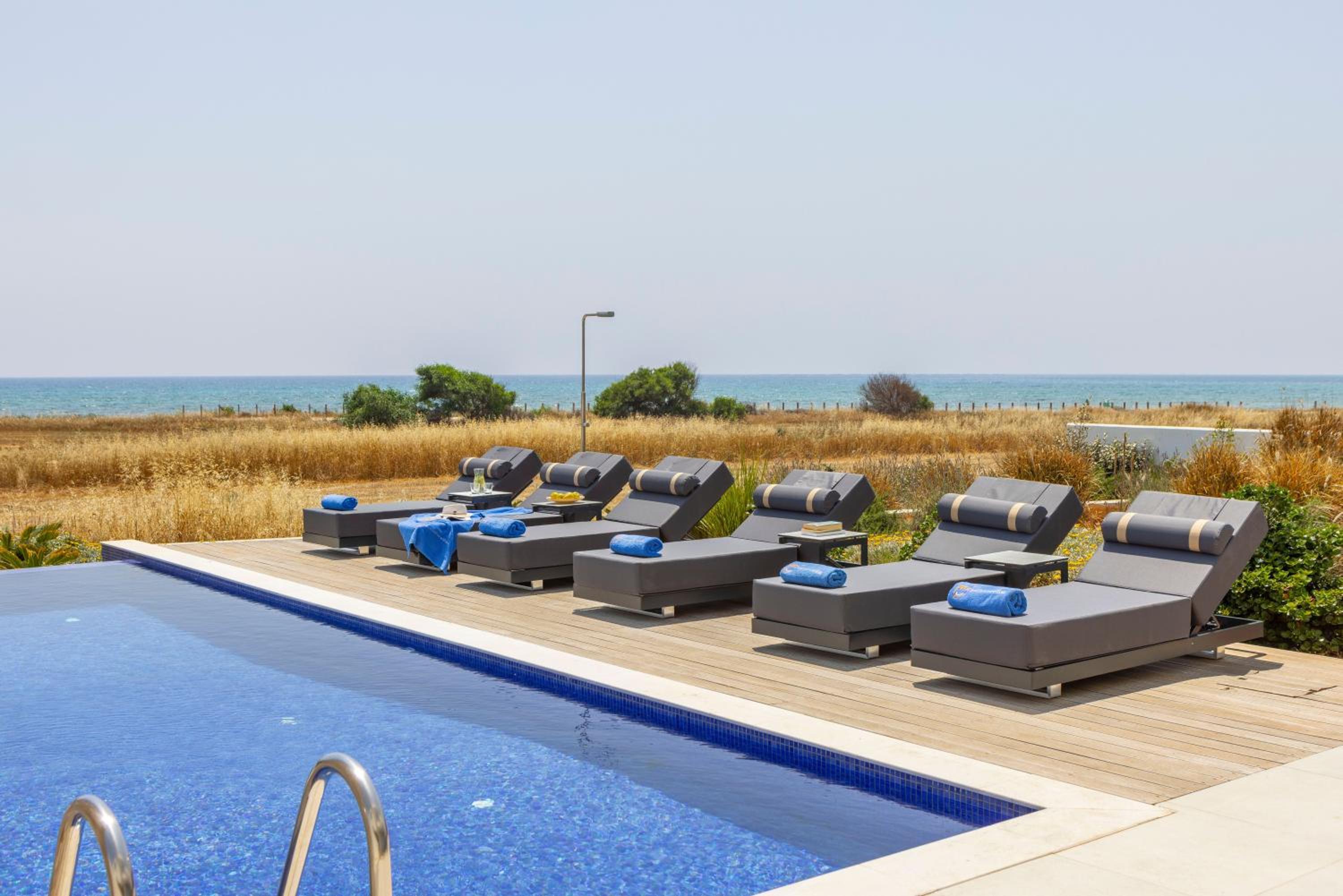 Villa Pliades