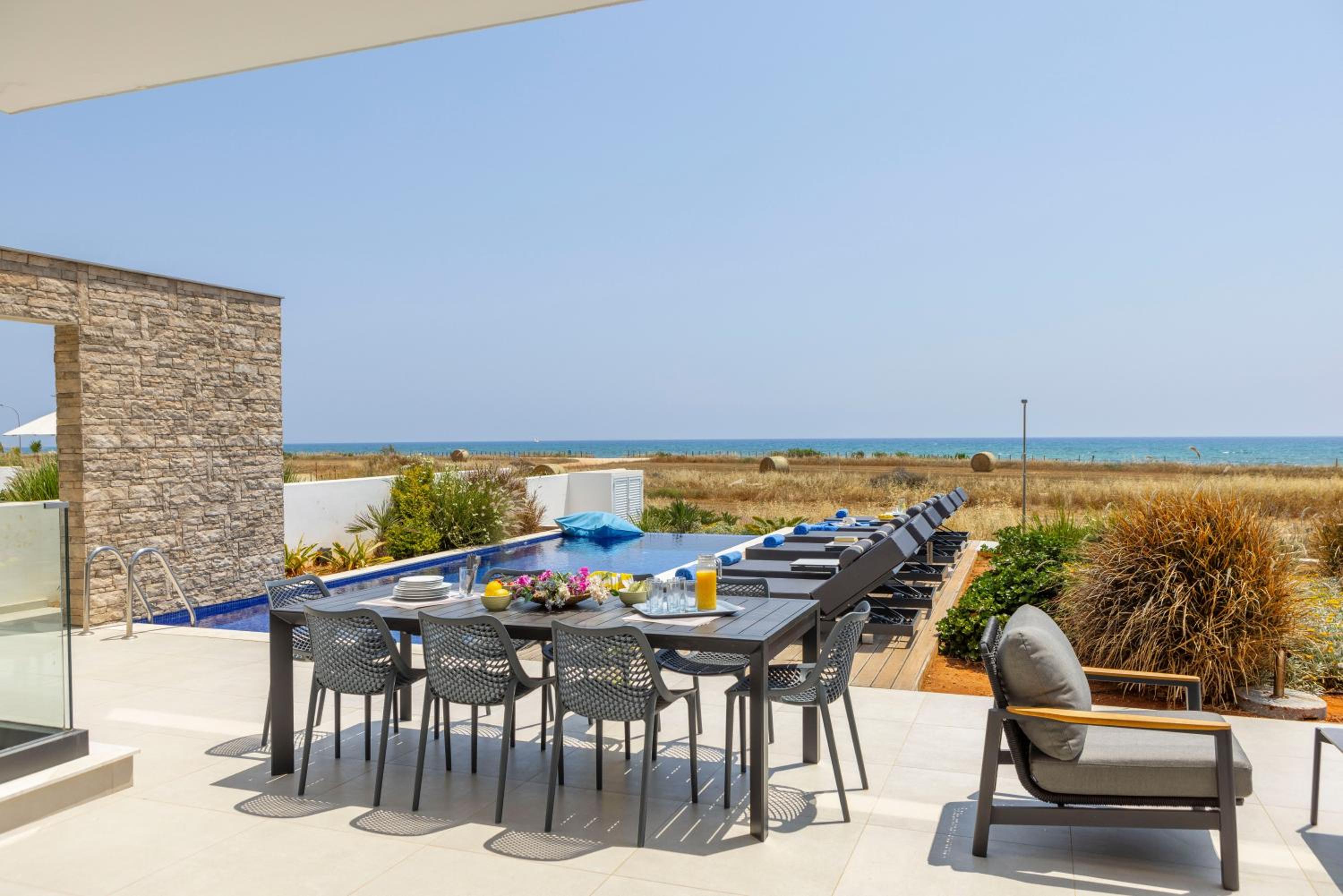 Villa Pliades