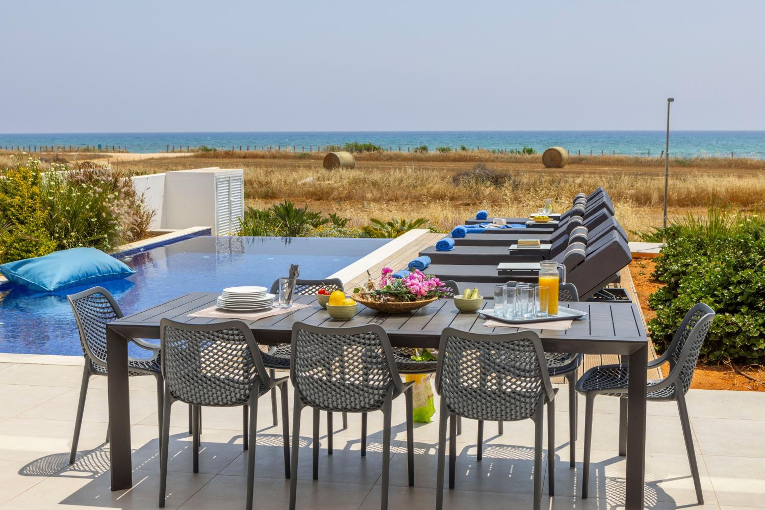 Villa Pliades