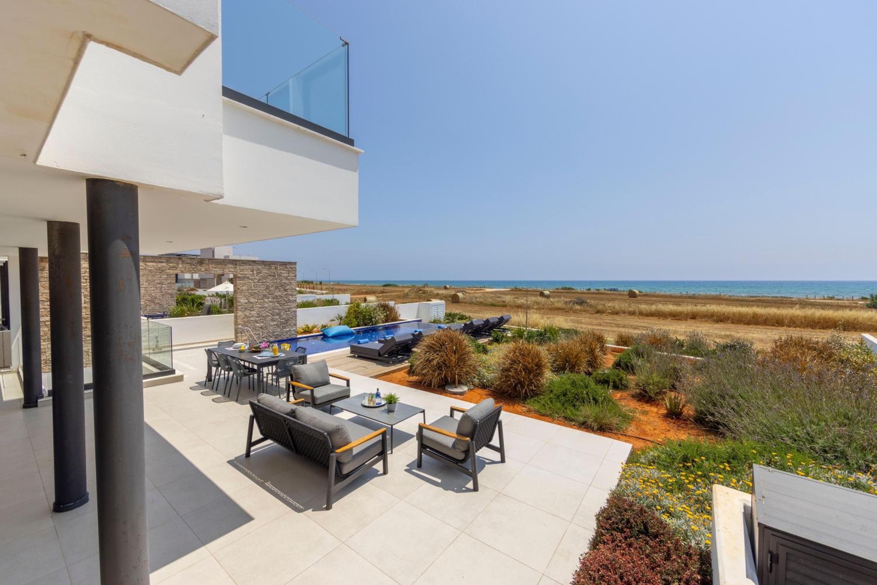 Villa Pliades