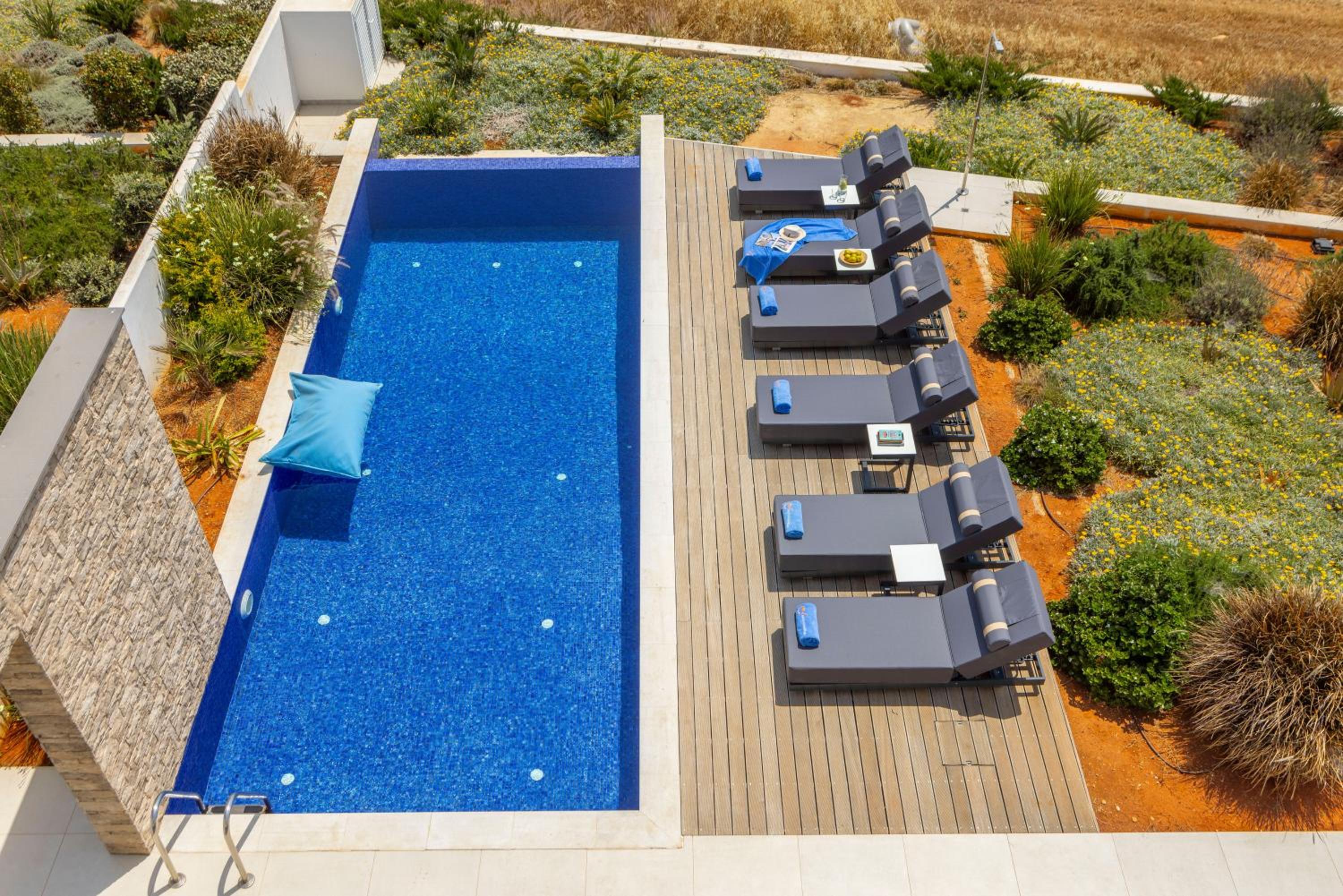 Villa Pliades