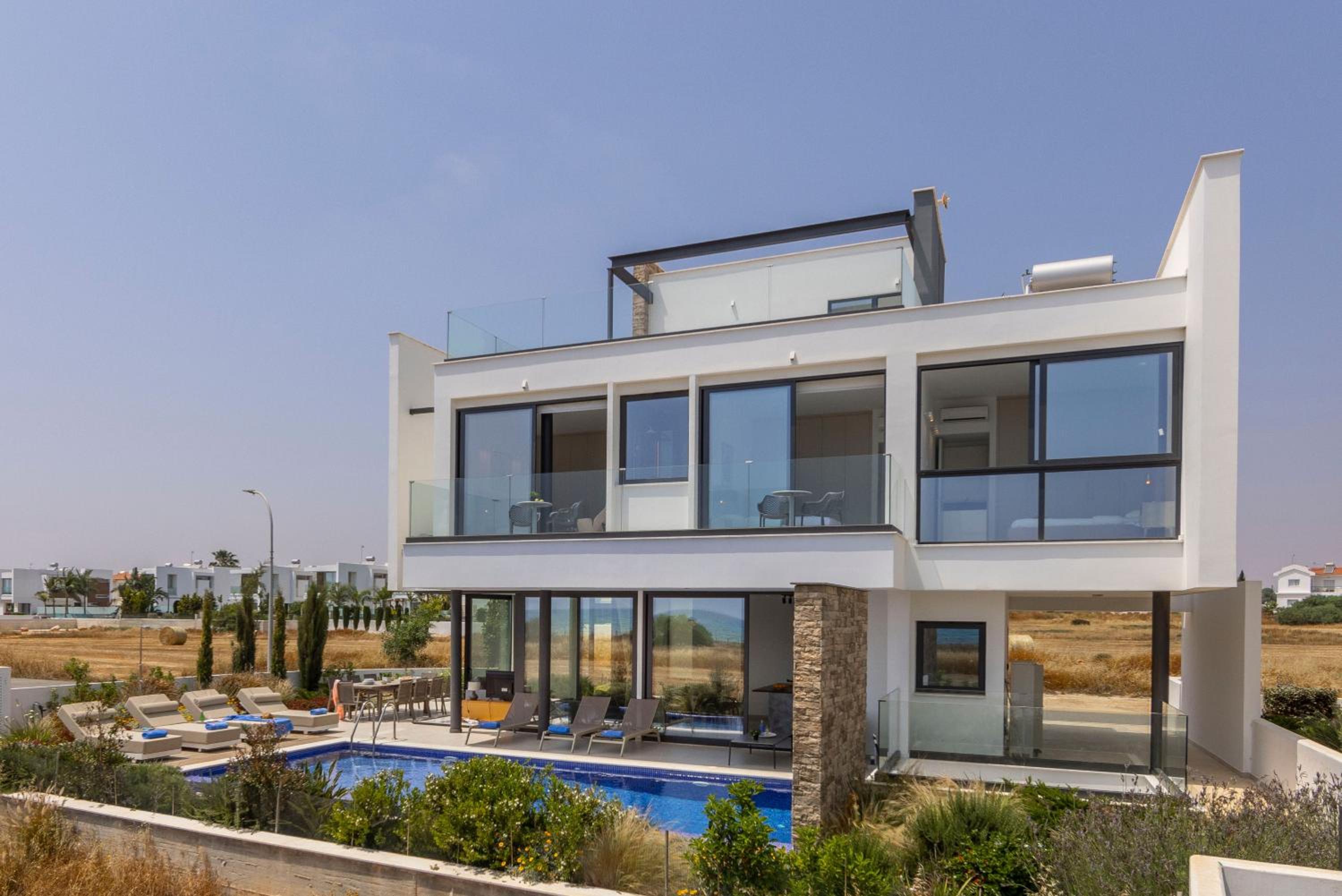 Villa Pliades