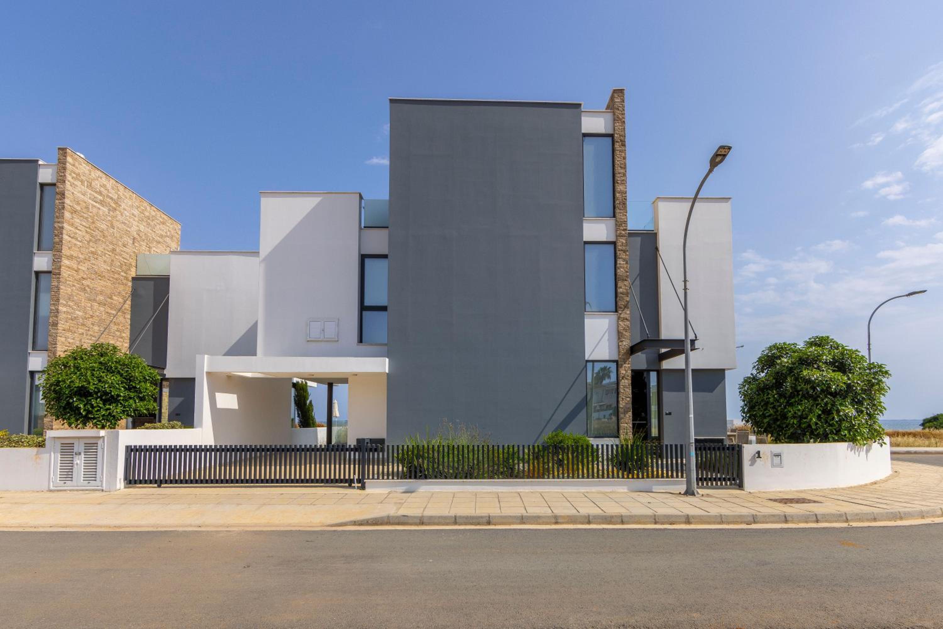Villa Pliades