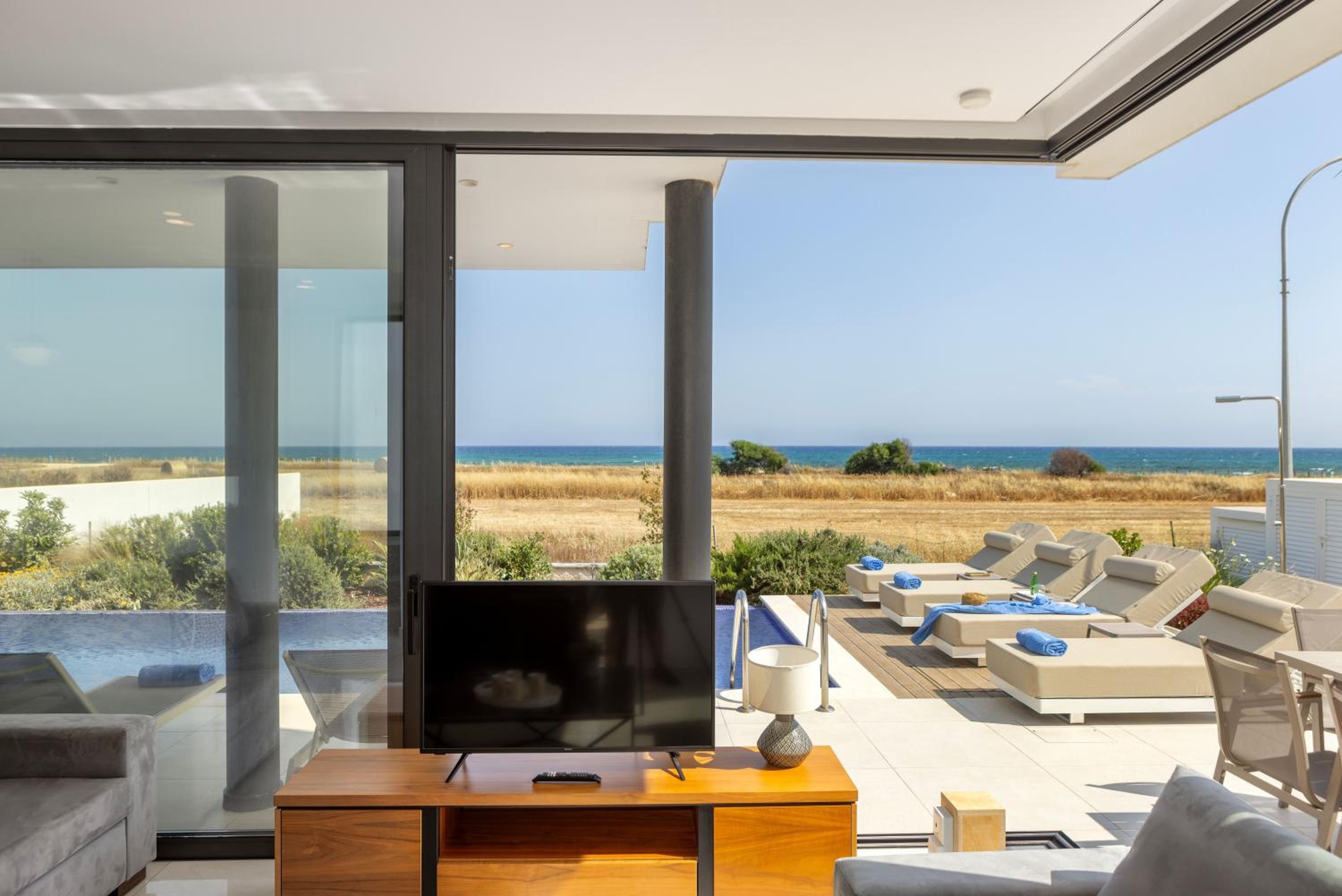 Villa Pliades