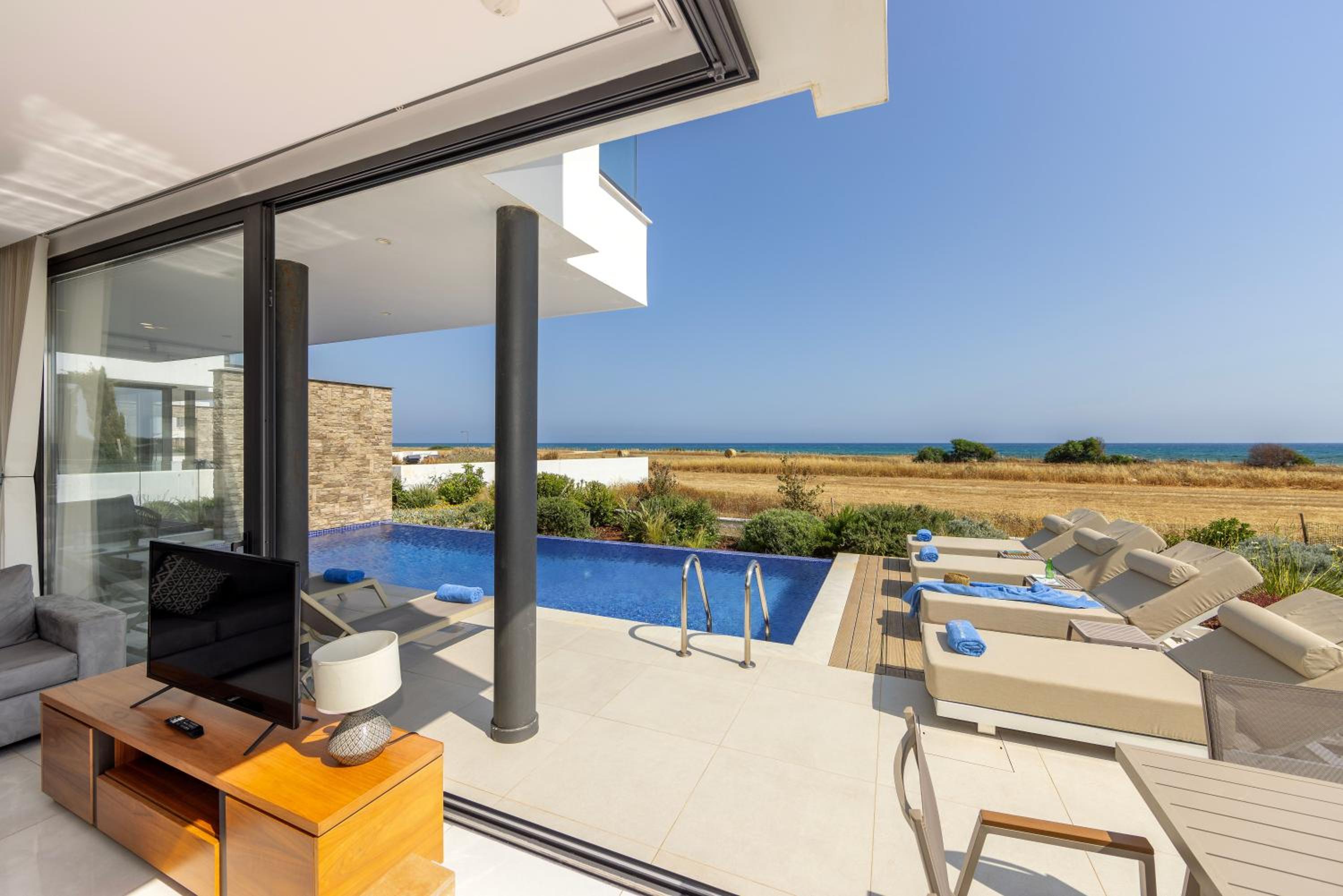 Villa Pliades