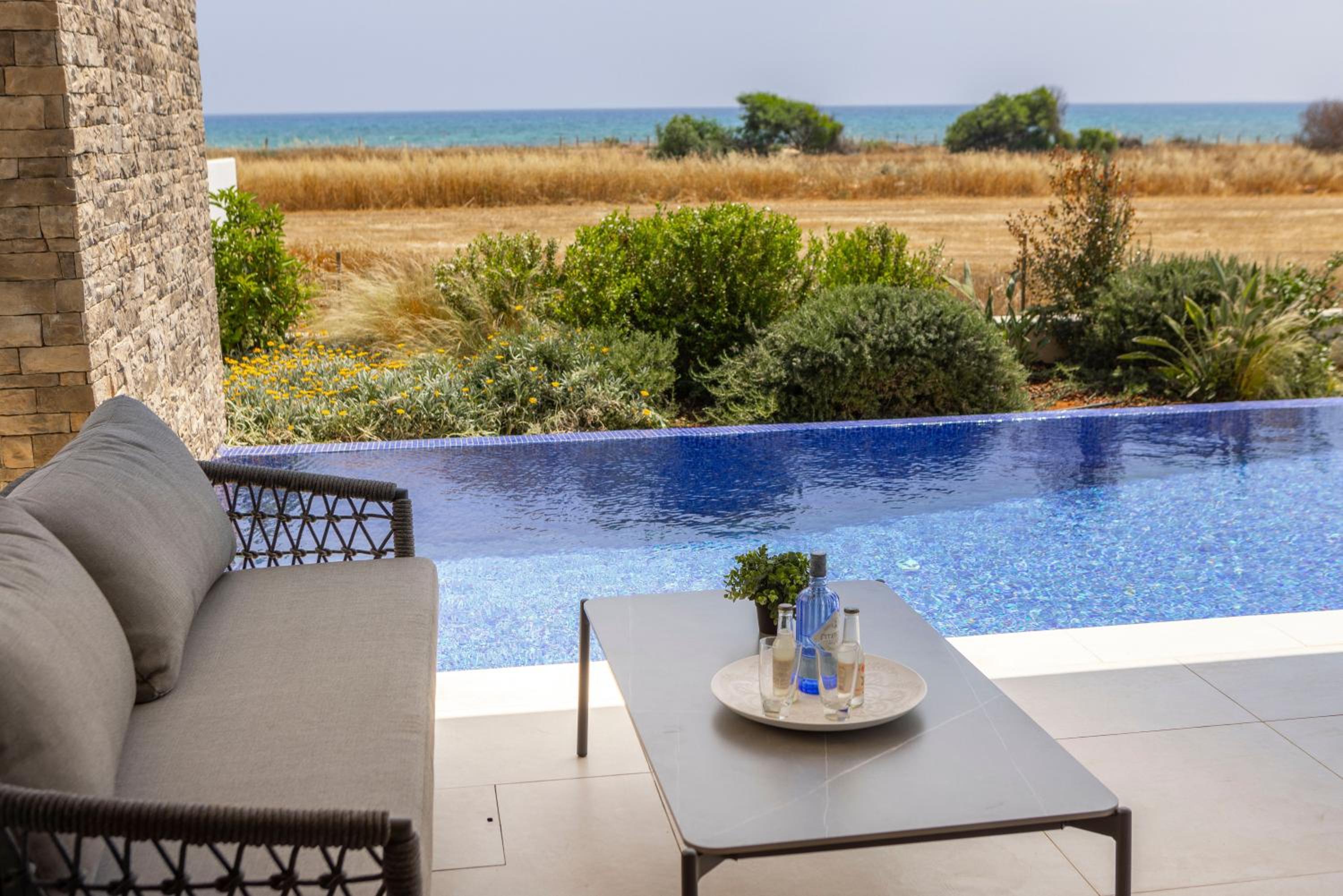 Villa Pliades