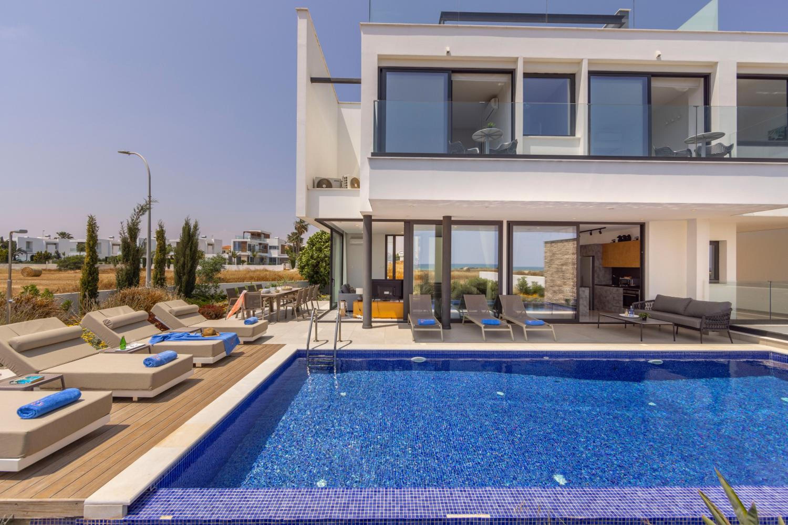 Villa Pliades