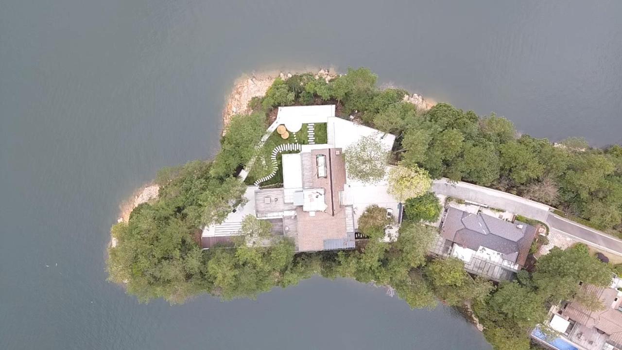 Villa Party Private Yacht Film Base - Dokdo House