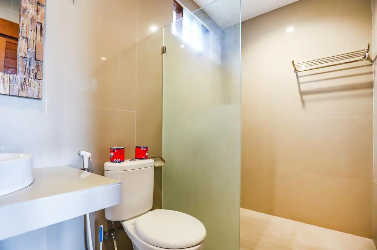 Greenfield Viewhouse: Spacious 2nd Floor Lodging view 4