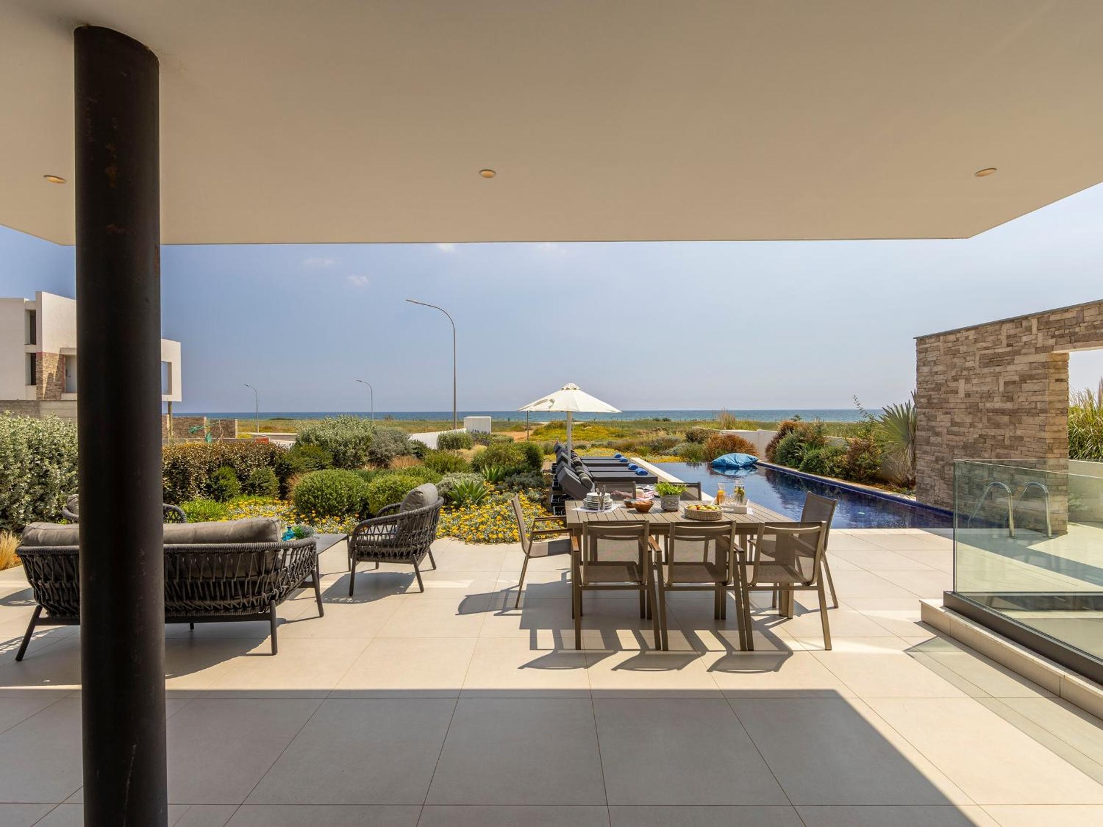 Villa Pliades