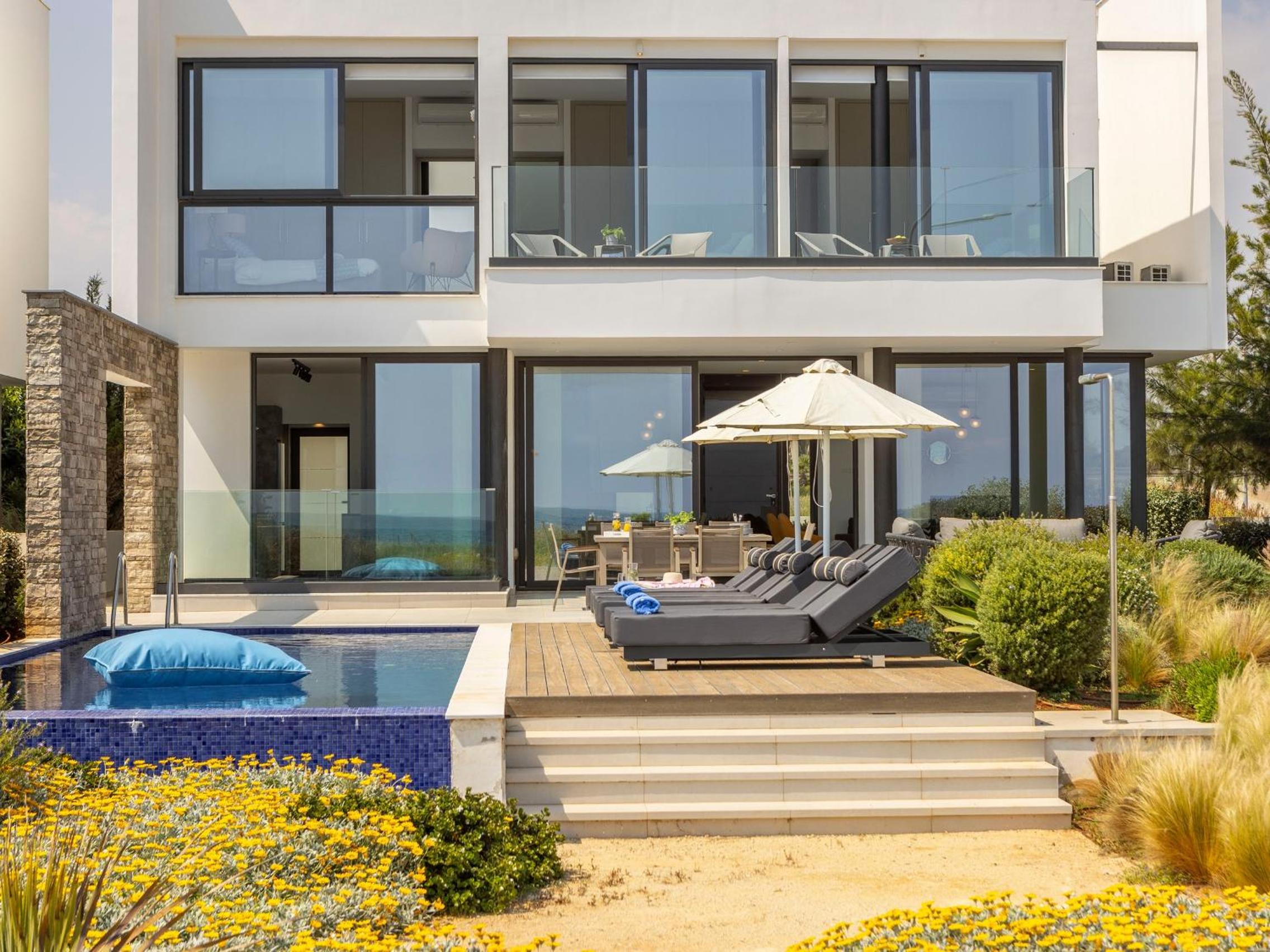 Villa Pliades