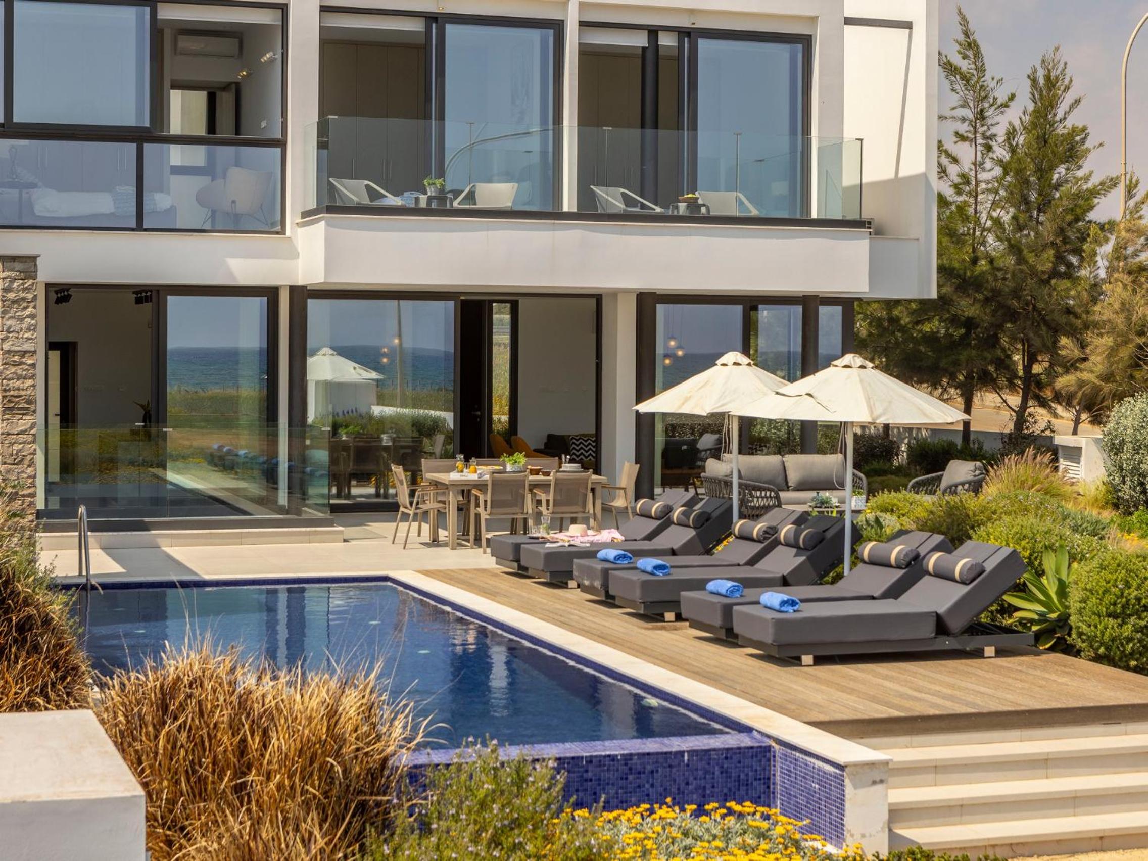 Villa Pliades
