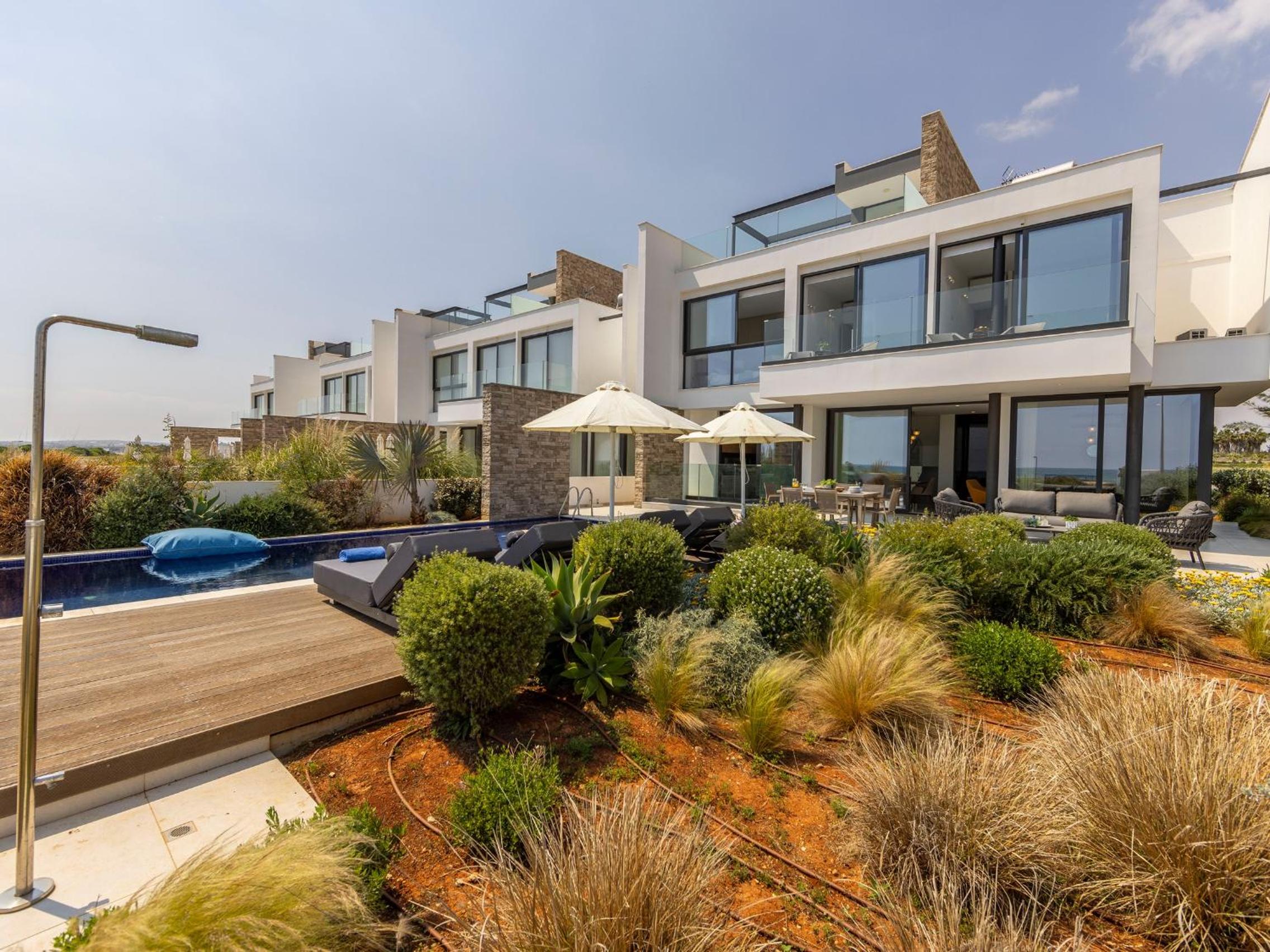 Villa Pliades