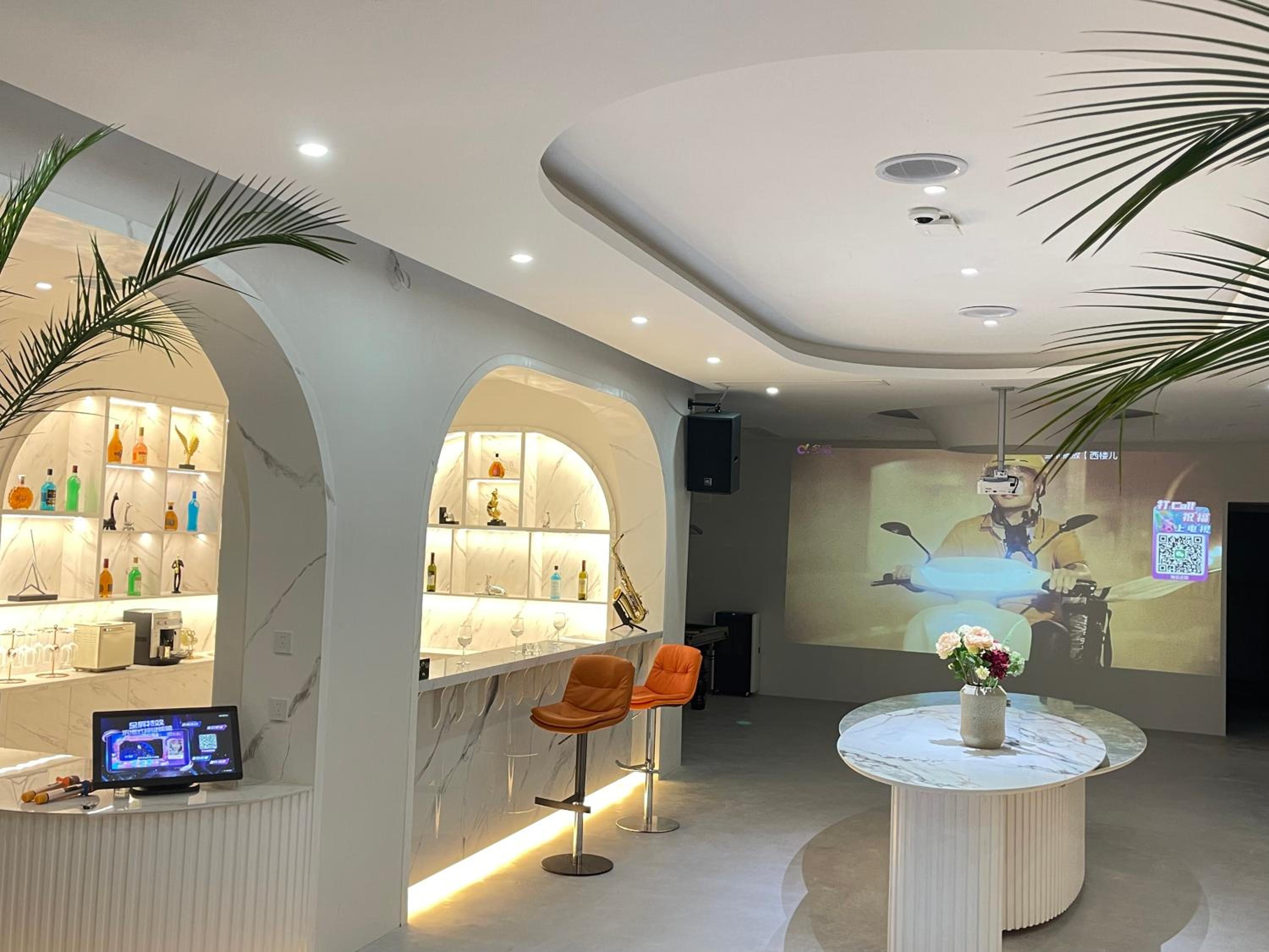 Villa Party Private Yacht Film Base - Dokdo House