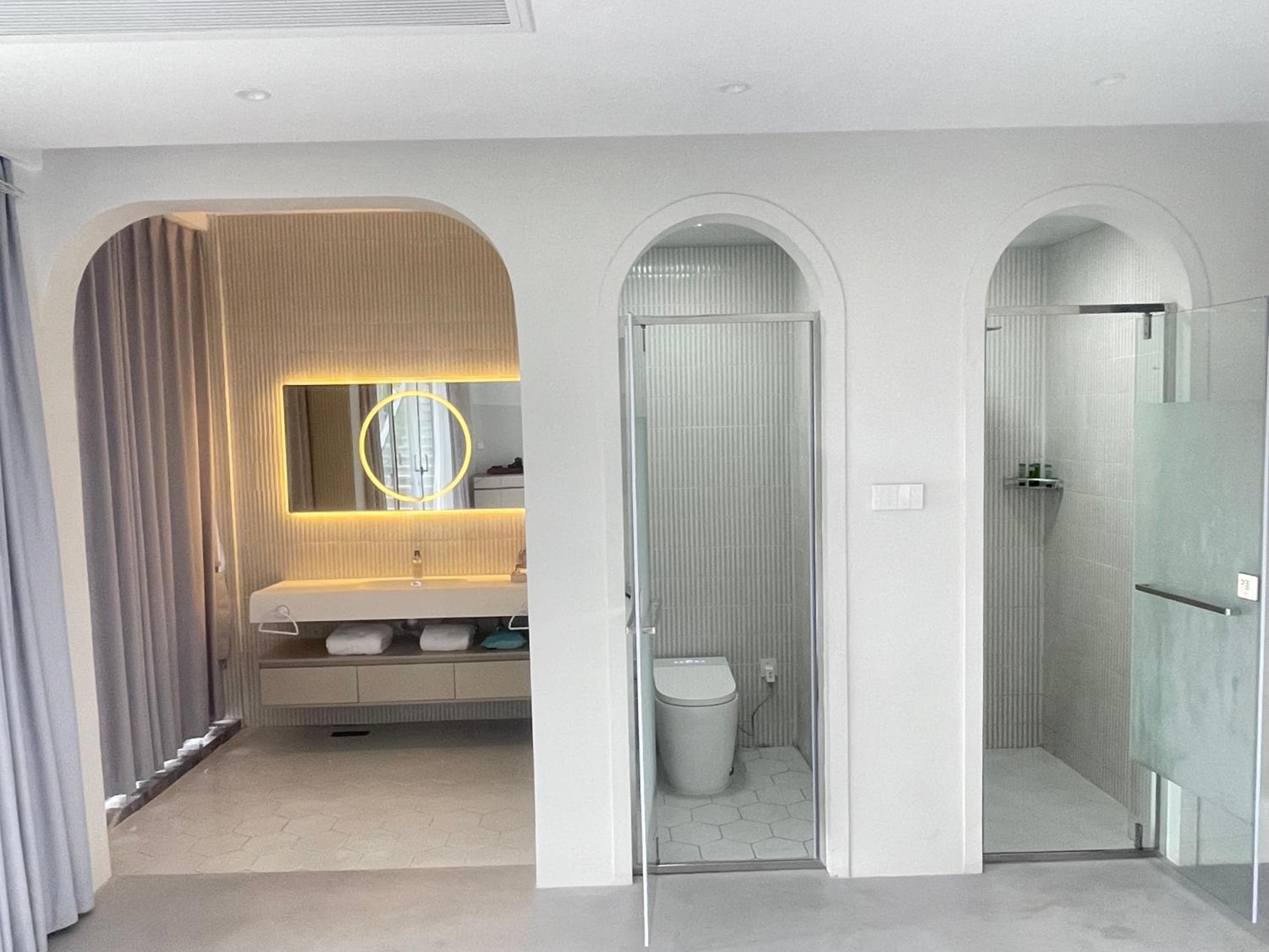 Villa Party Private Yacht Film Base - Dokdo House