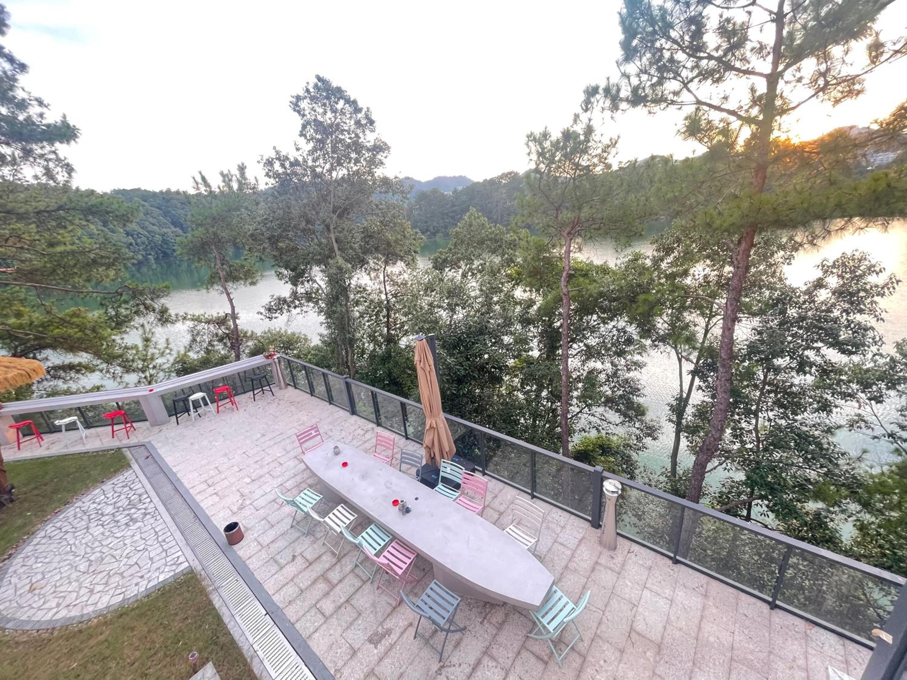 Villa Party Private Yacht Film Base - Dokdo House