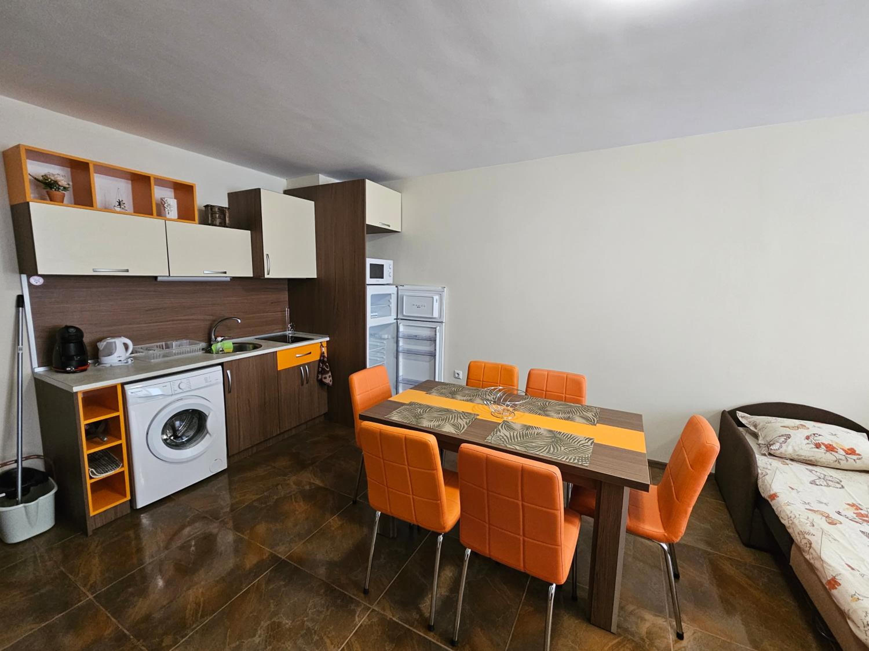 Апартаменти Кастро/Castro Apartments