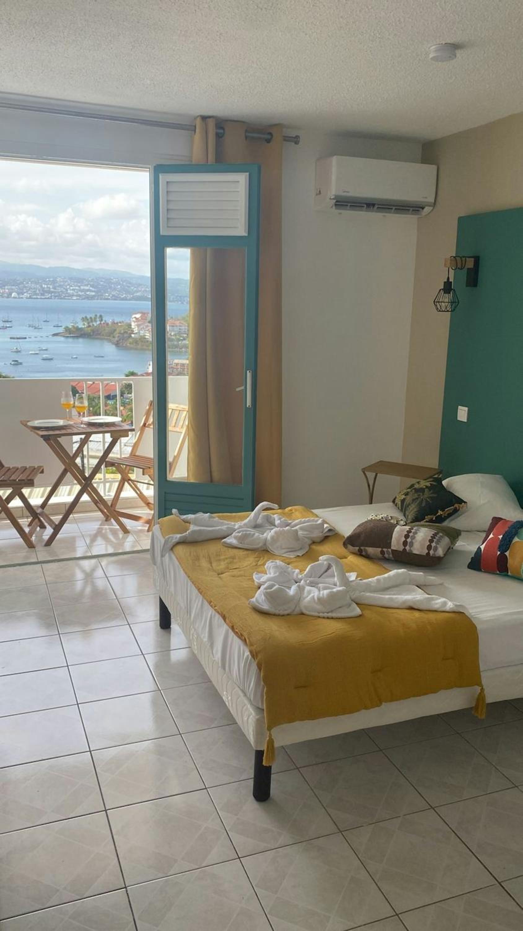 Studio avec vue sur mer a Trois Ilets 40 m² piscine partagee view 2