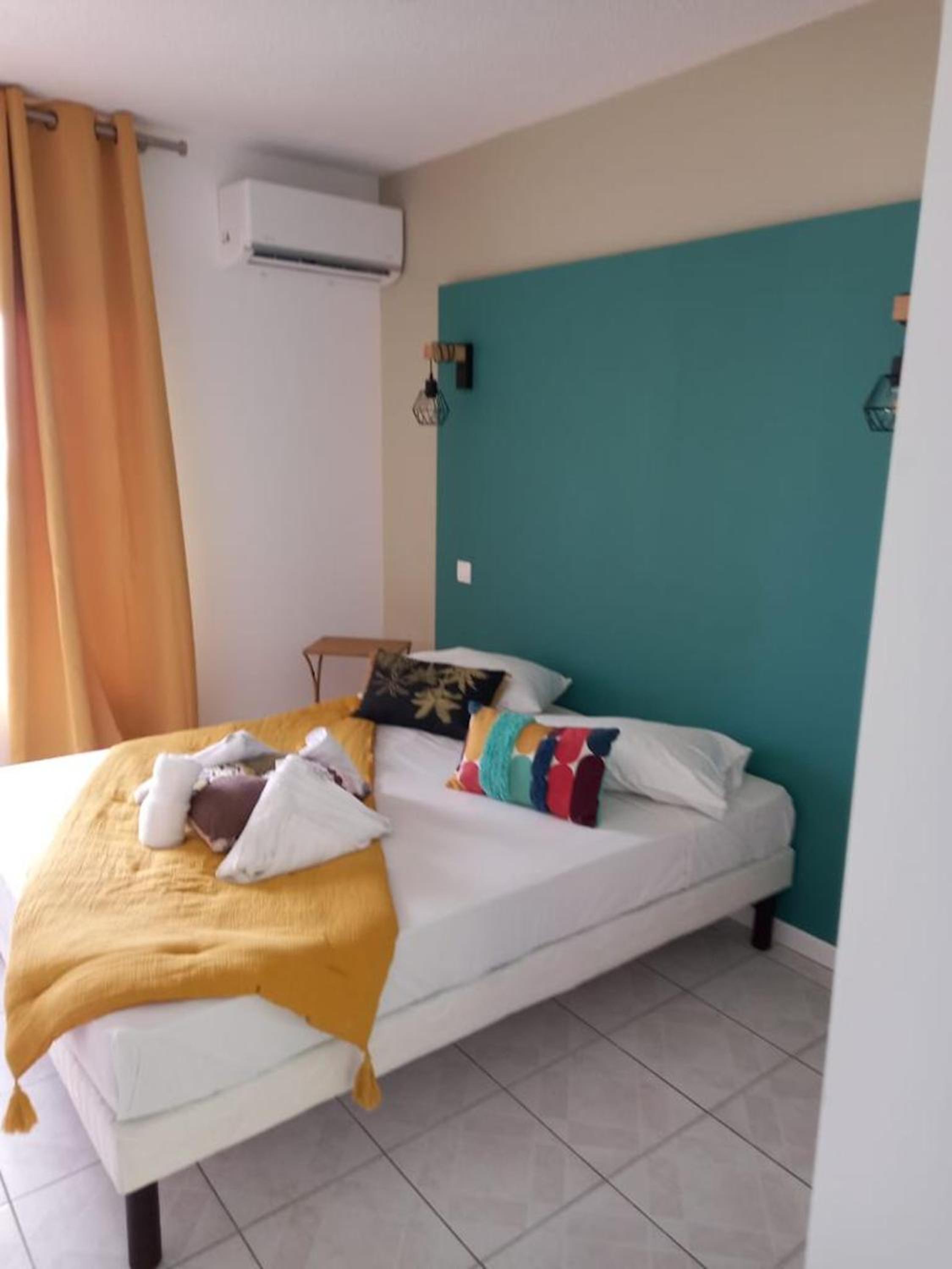 Studio avec vue sur mer a Trois Ilets 40 m² piscine partagee view 3