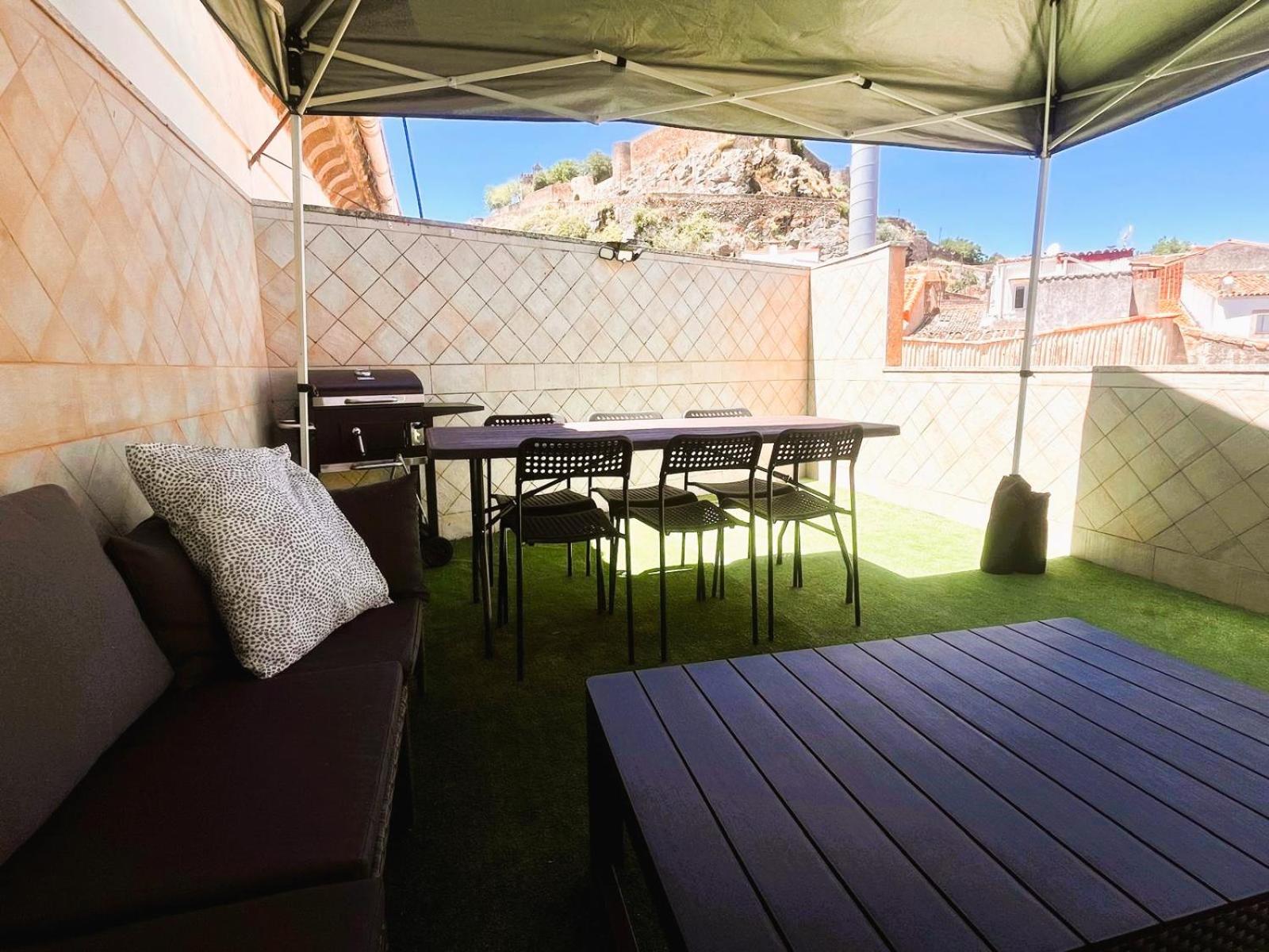 APARTAMENTOS TURíSTICOS MONTASOL 2