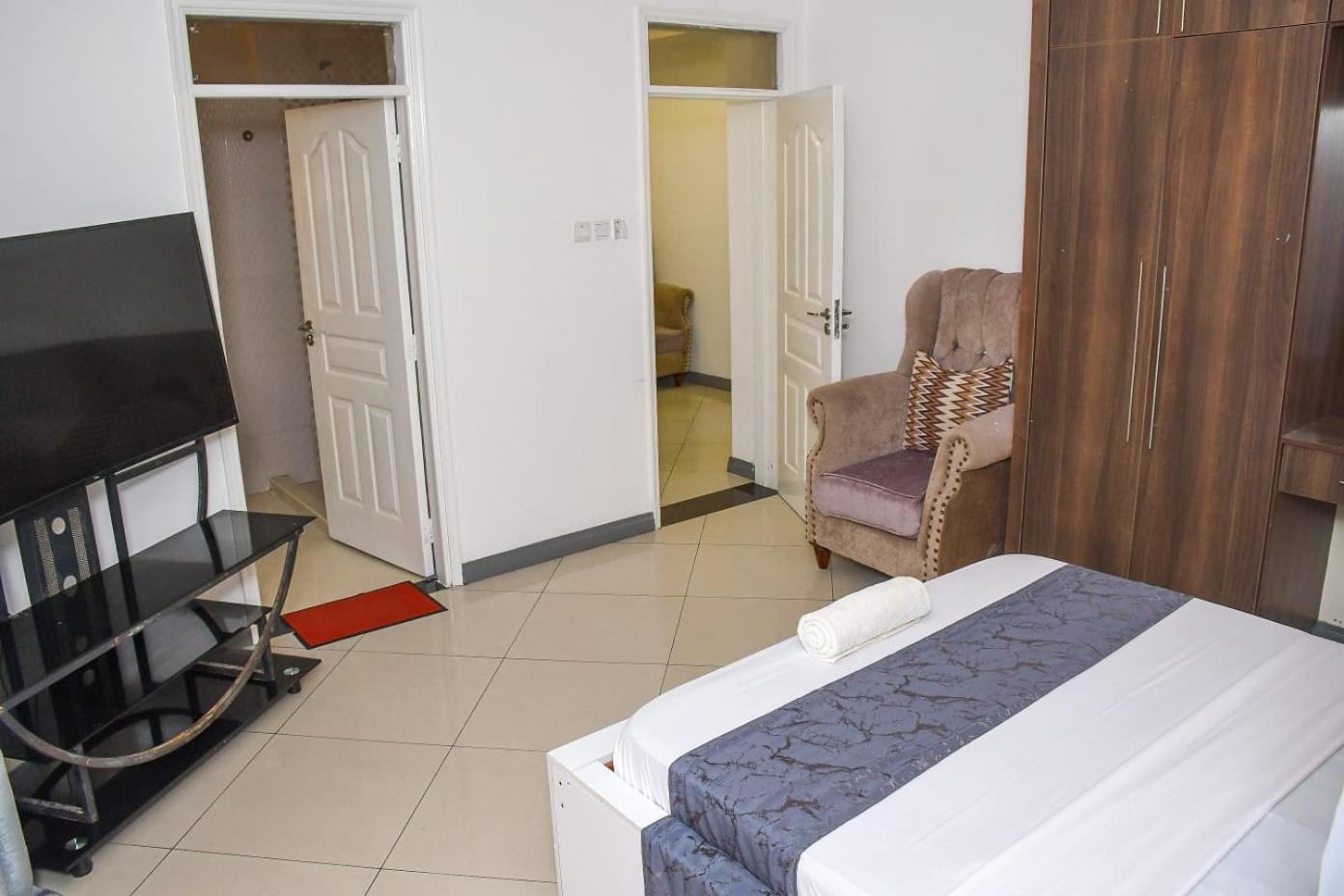 4 Bedroom Apartment All Ensuite - Nyali Mombasa