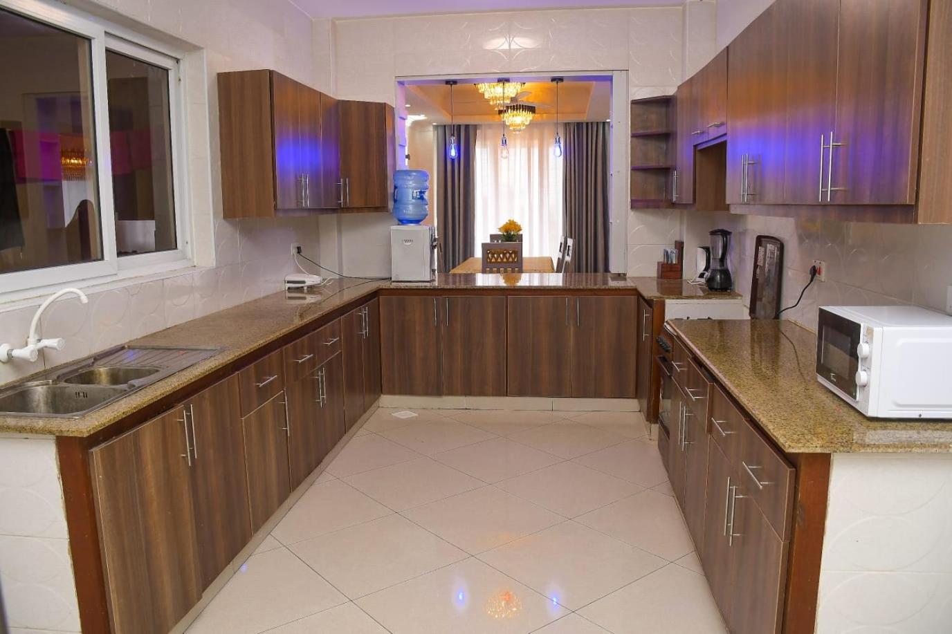 4 Bedroom Apartment All Ensuite - Nyali Mombasa