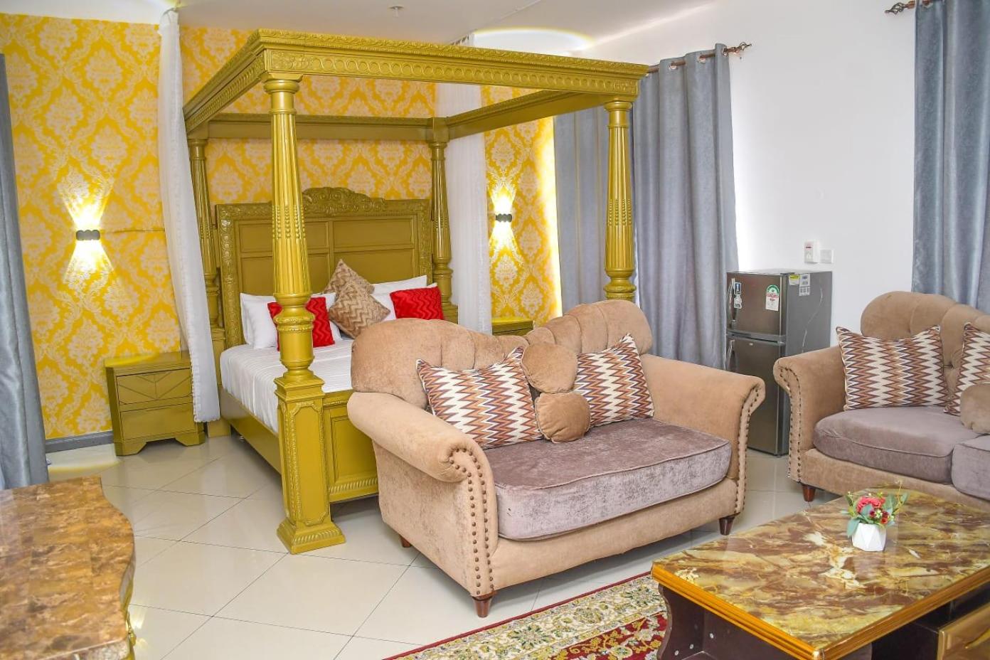 4 Bedroom Apartment All Ensuite - Nyali Mombasa