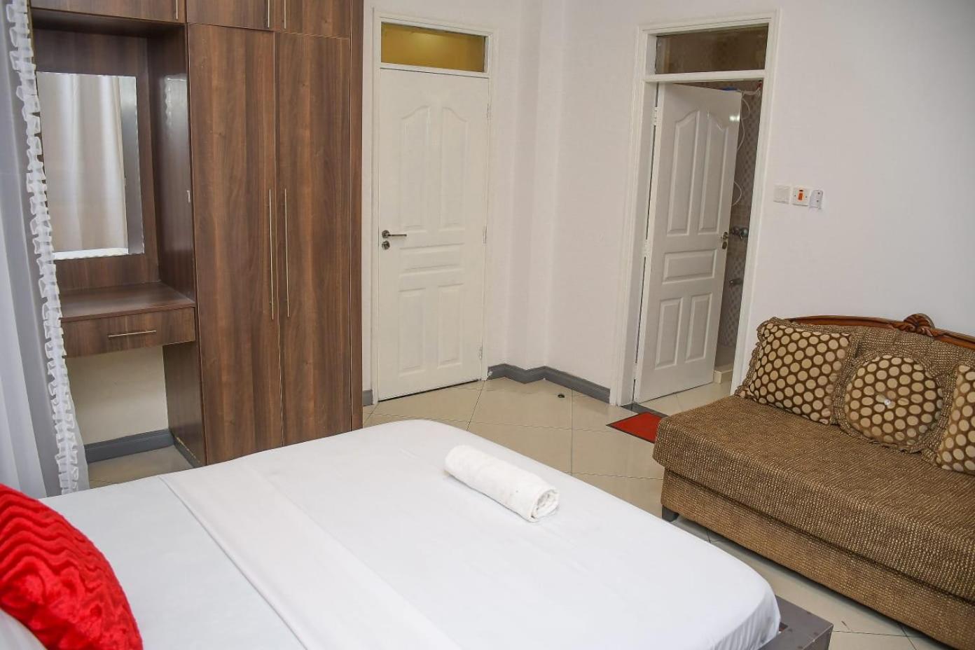 4 Bedroom Apartment All Ensuite - Nyali Mombasa