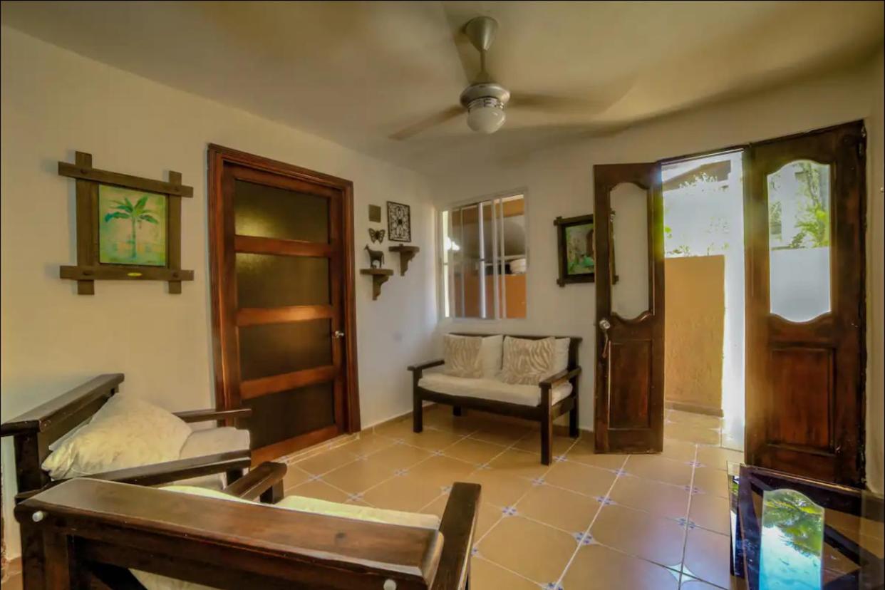 Buy & Rent with Vlad Villa view 3