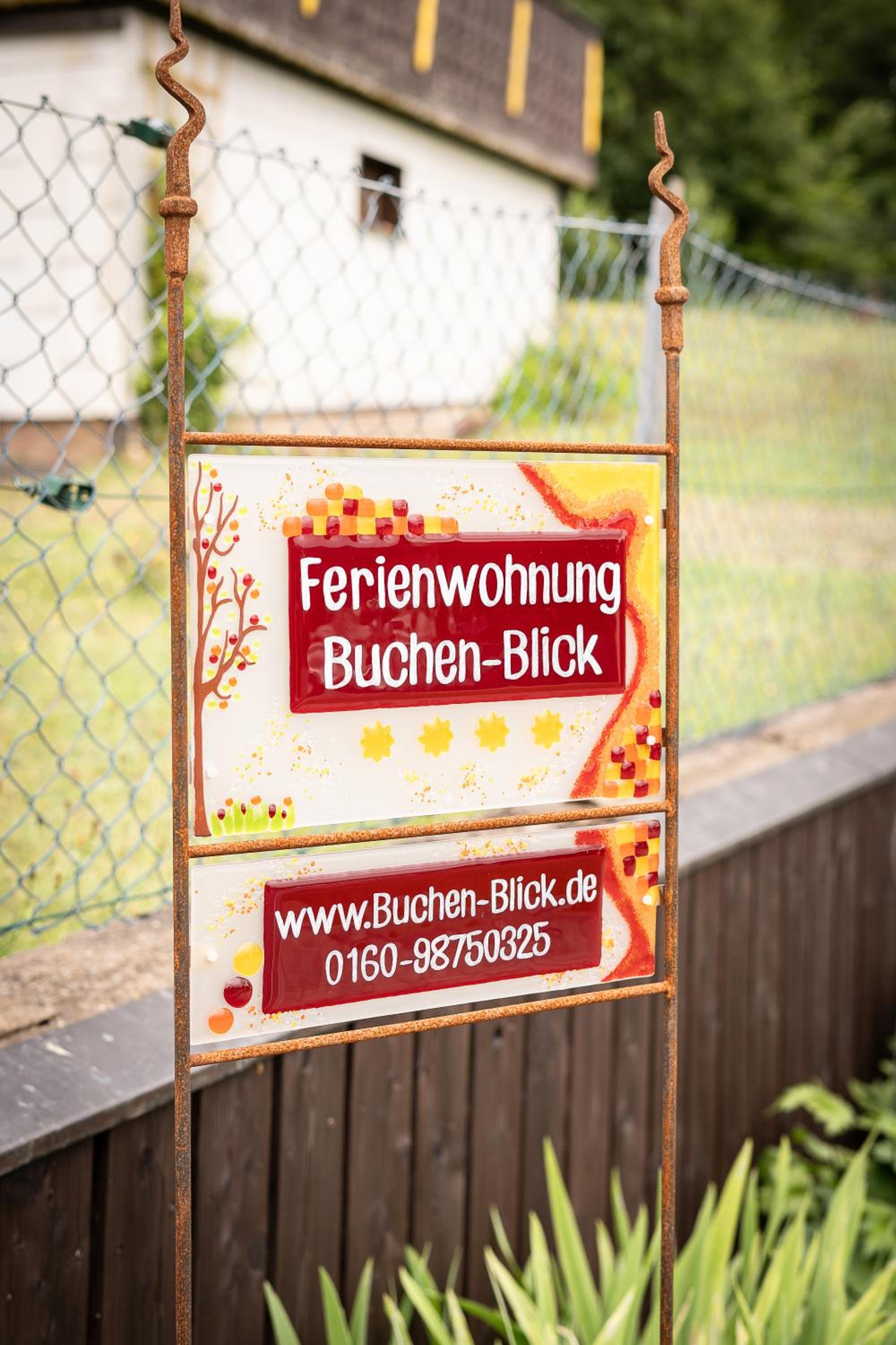 Buchen Blick - Ruhige moderne Ferienwohnung 82qm.