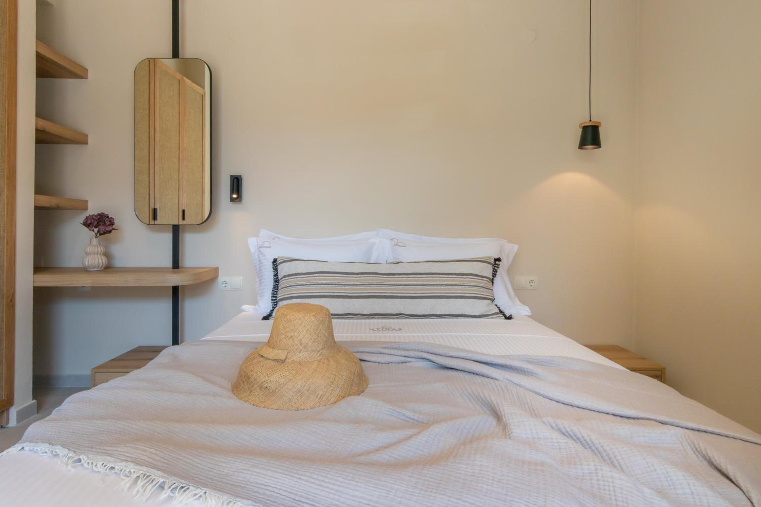 Ntinas Seaside Suites
