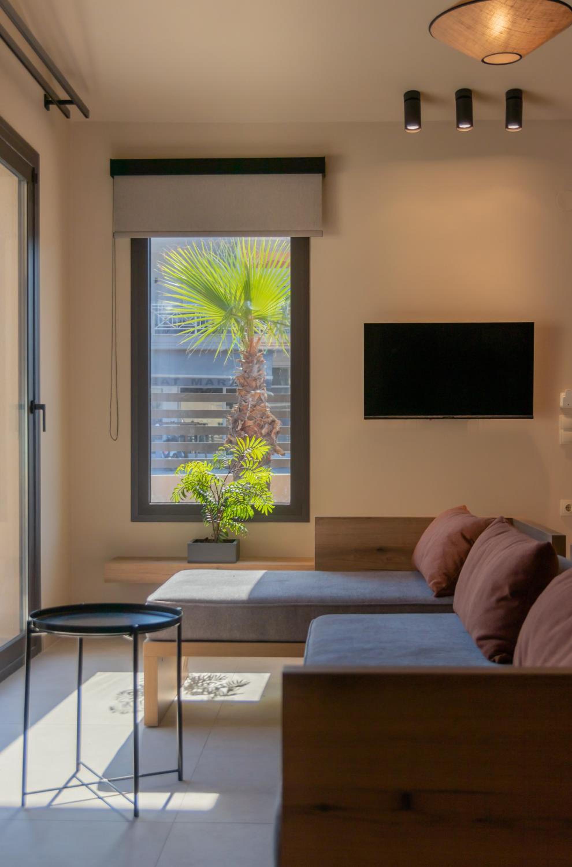 Ntinas Seaside Suites