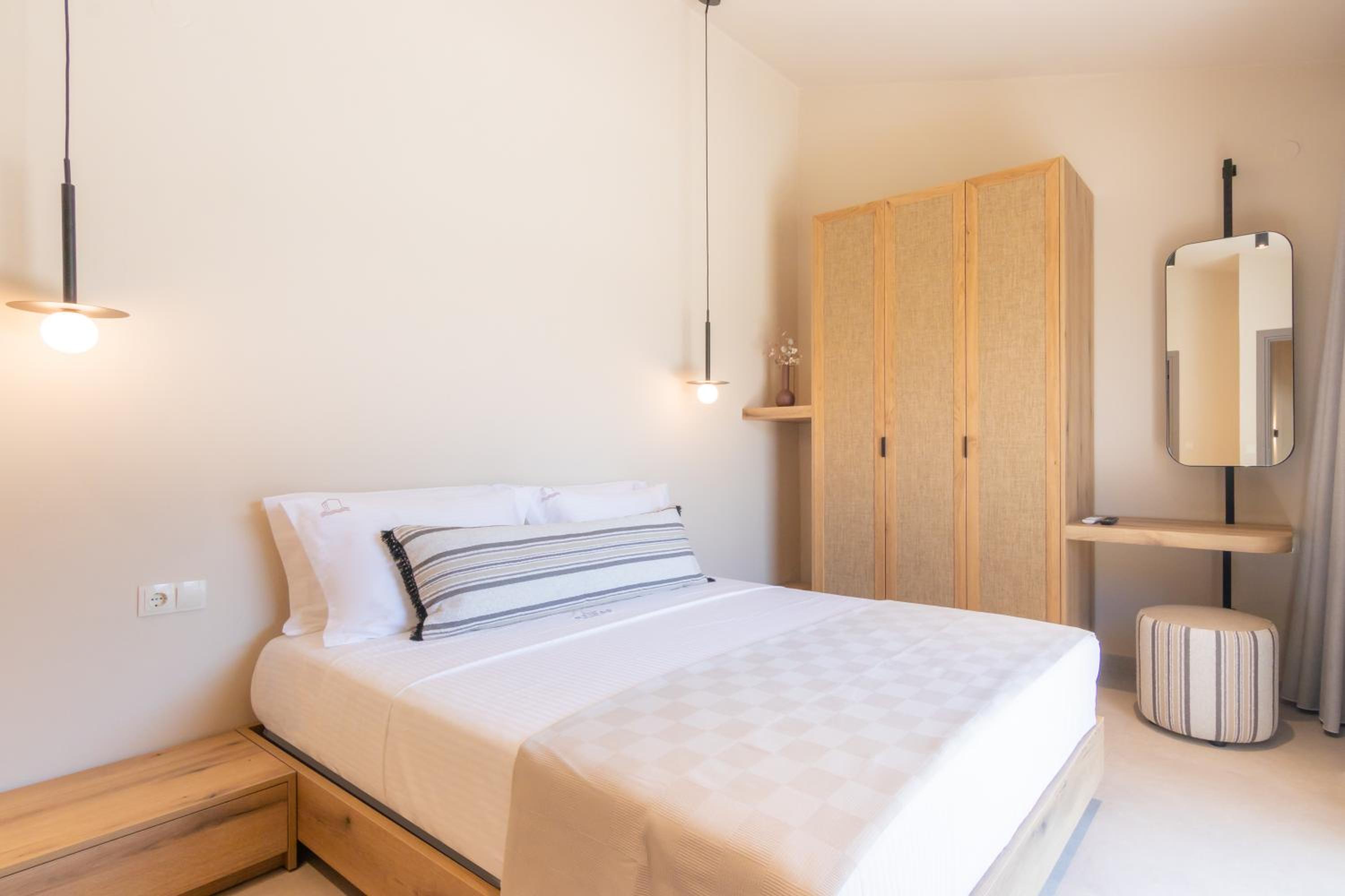 Ntinas Seaside Suites