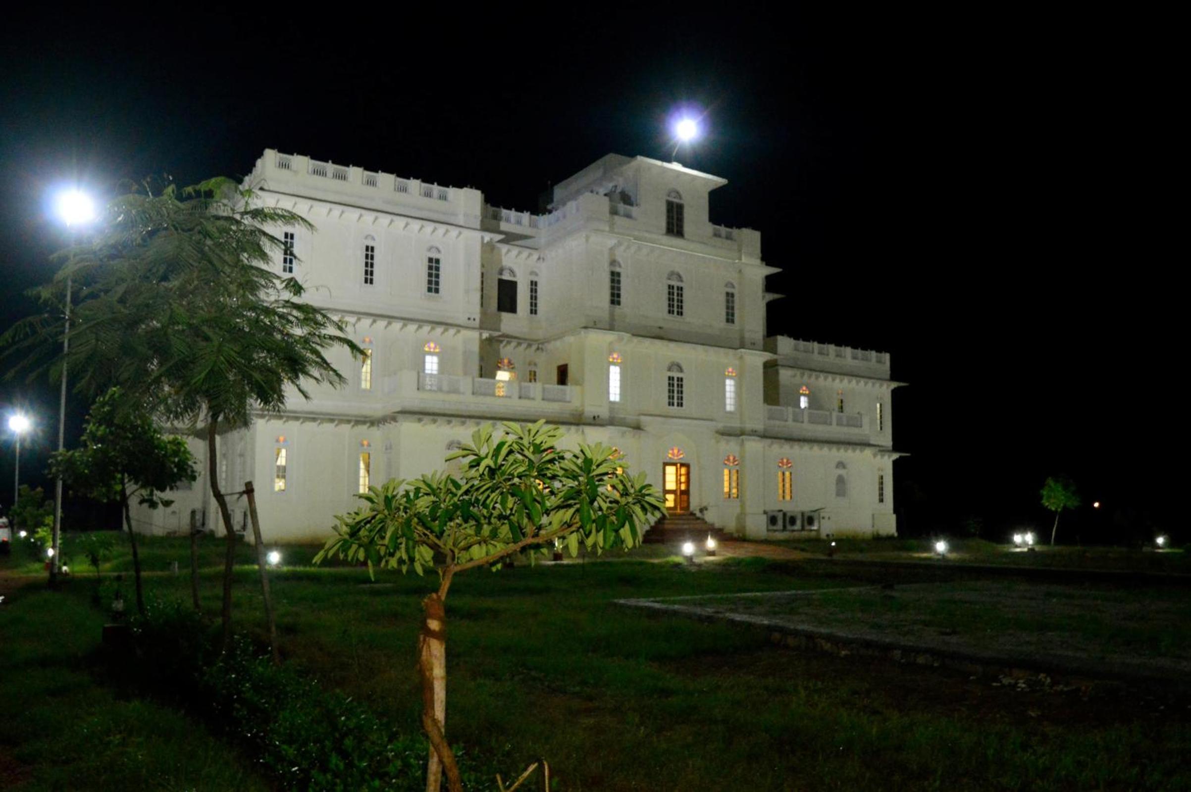 Aaram Baagh Agra-A Luxury Resort by Pachar Group Hotels