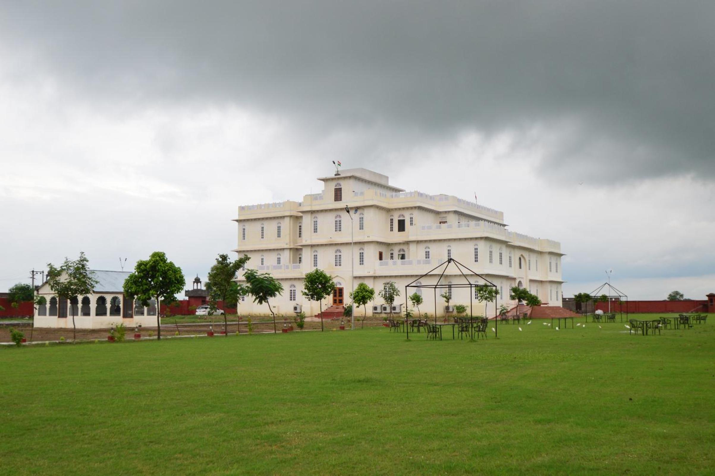 Aaram Baagh Agra-A Luxury Resort by Pachar Group Hotels