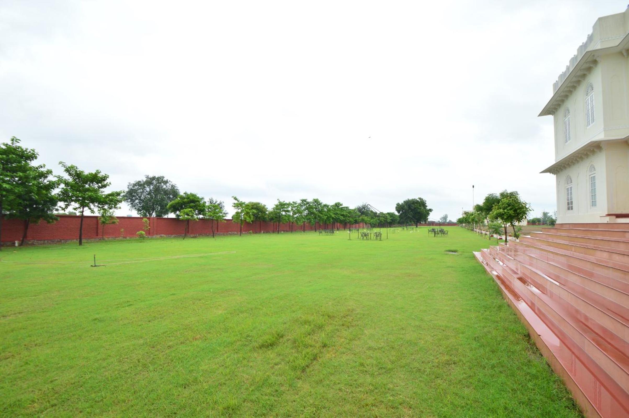 Aaram Baagh Agra-A Luxury Resort by Pachar Group Hotels