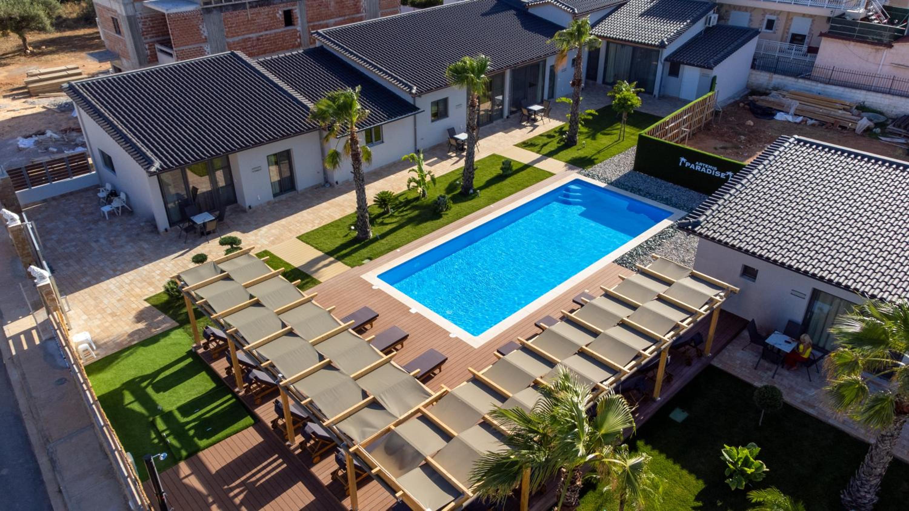 Paradise Apartments Artemida