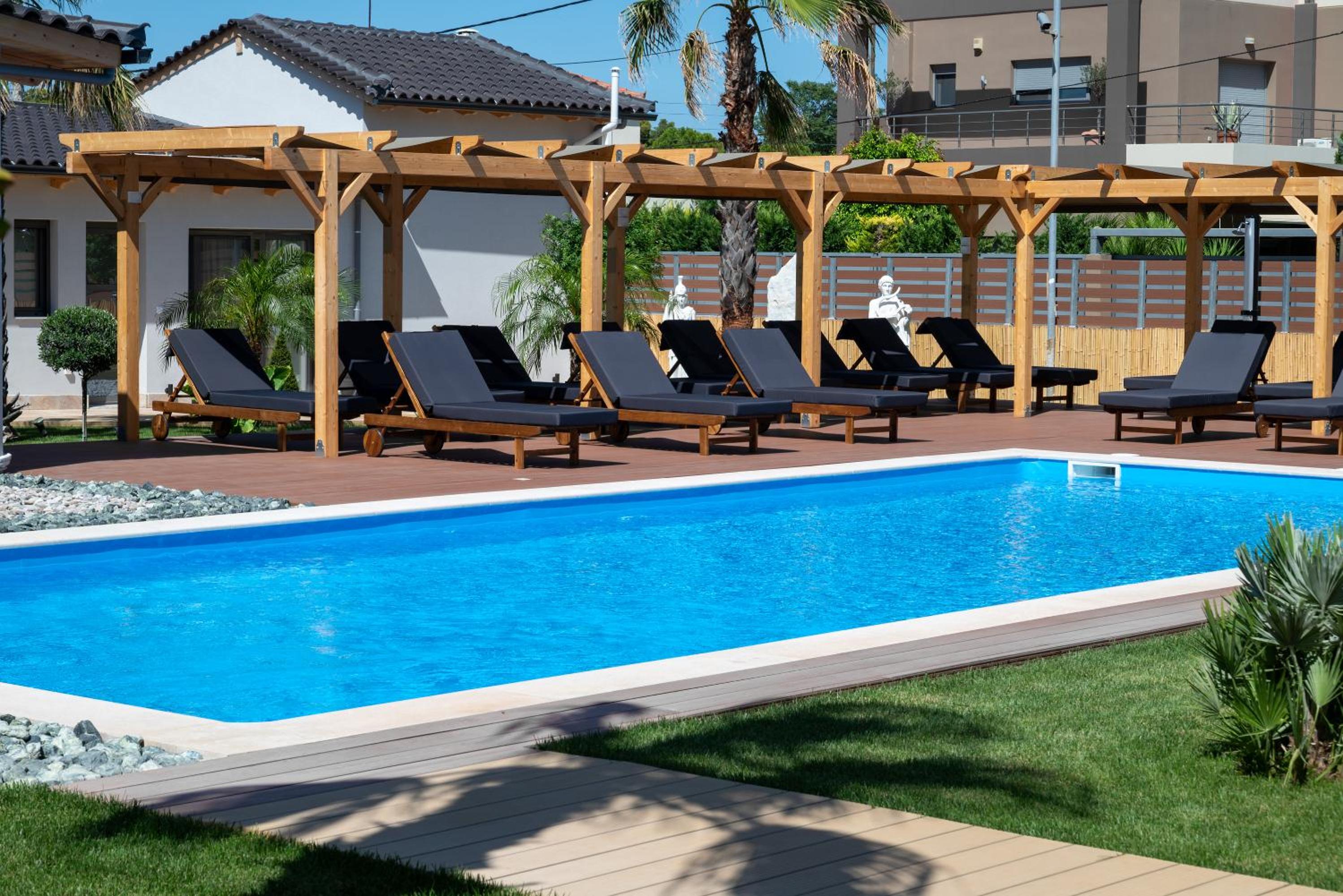 Paradise Apartments Artemida