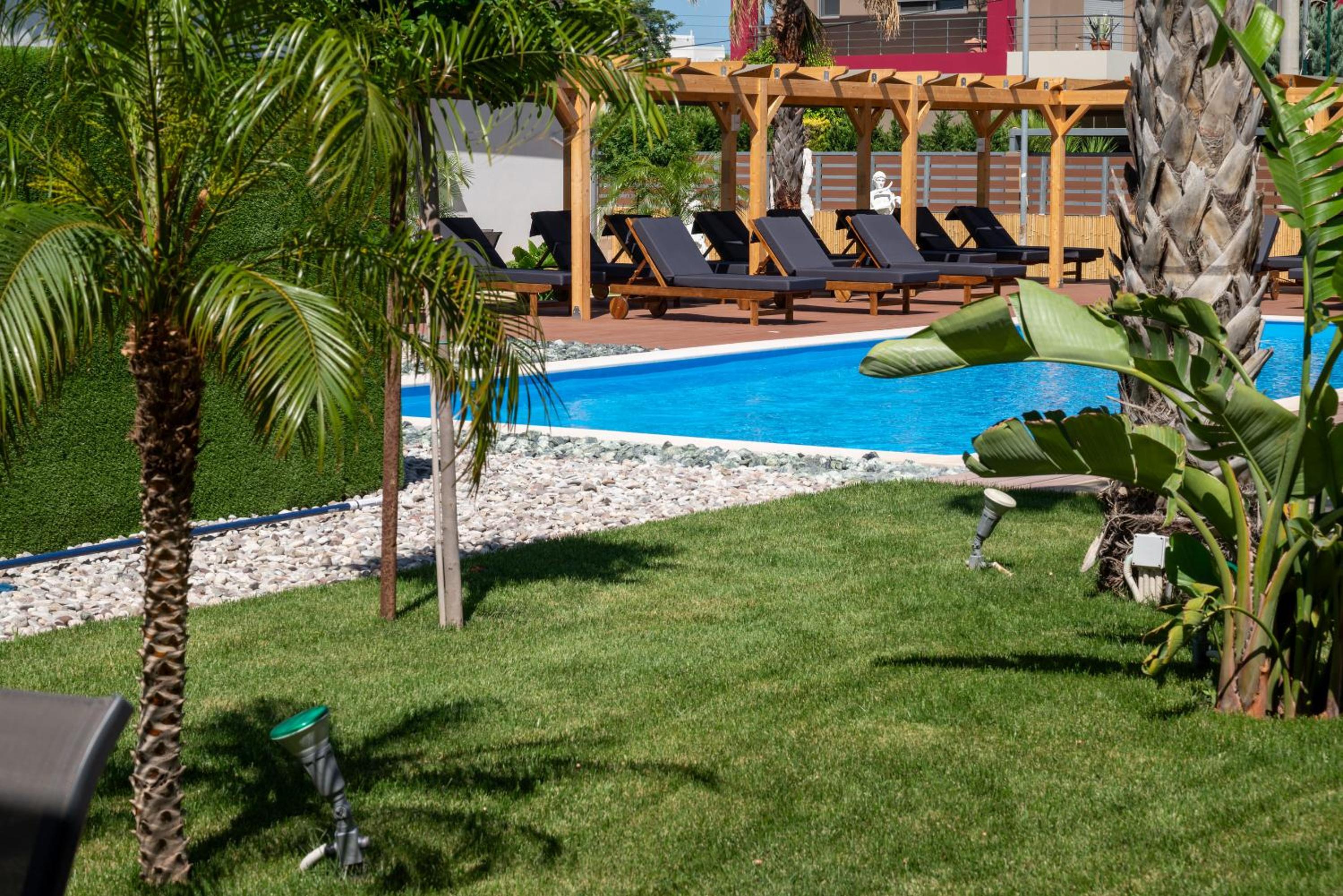 Paradise Apartments Artemida
