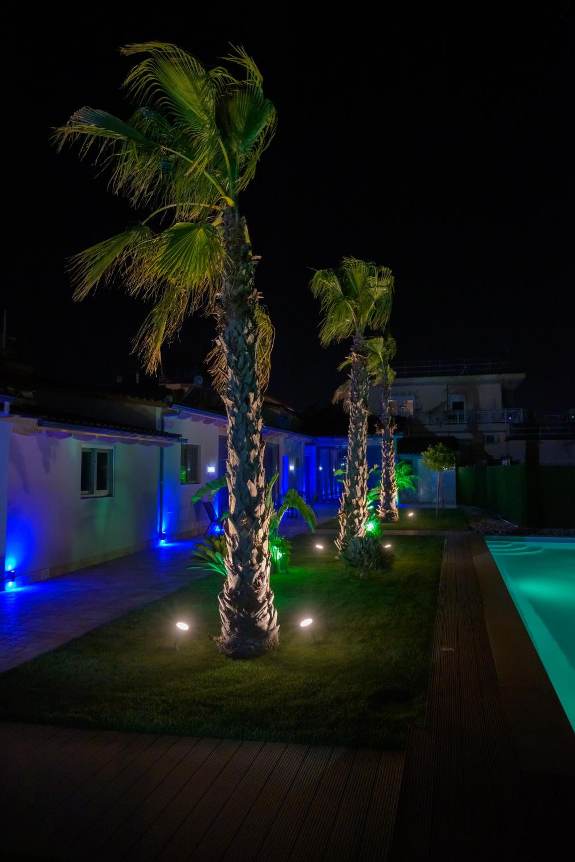 Paradise Apartments Artemida