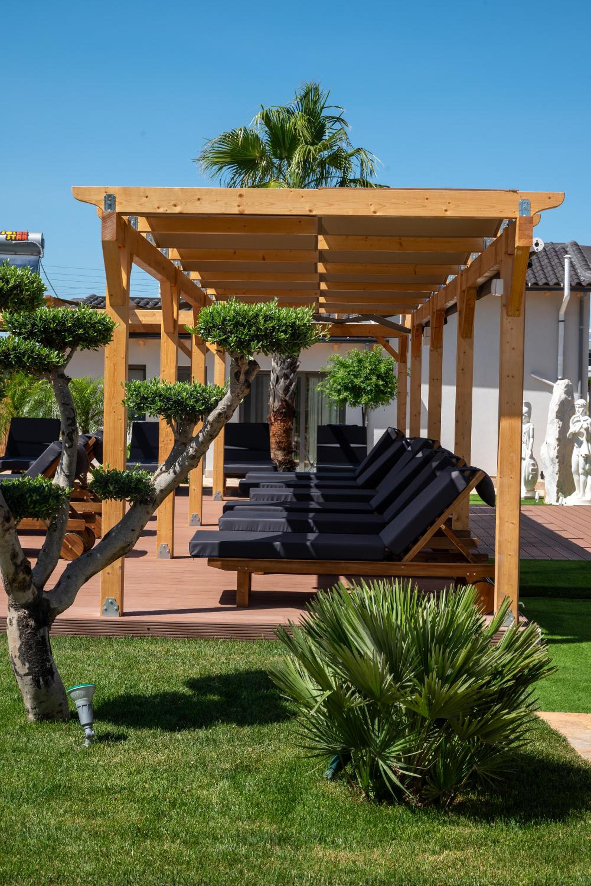 Paradise Apartments Artemida