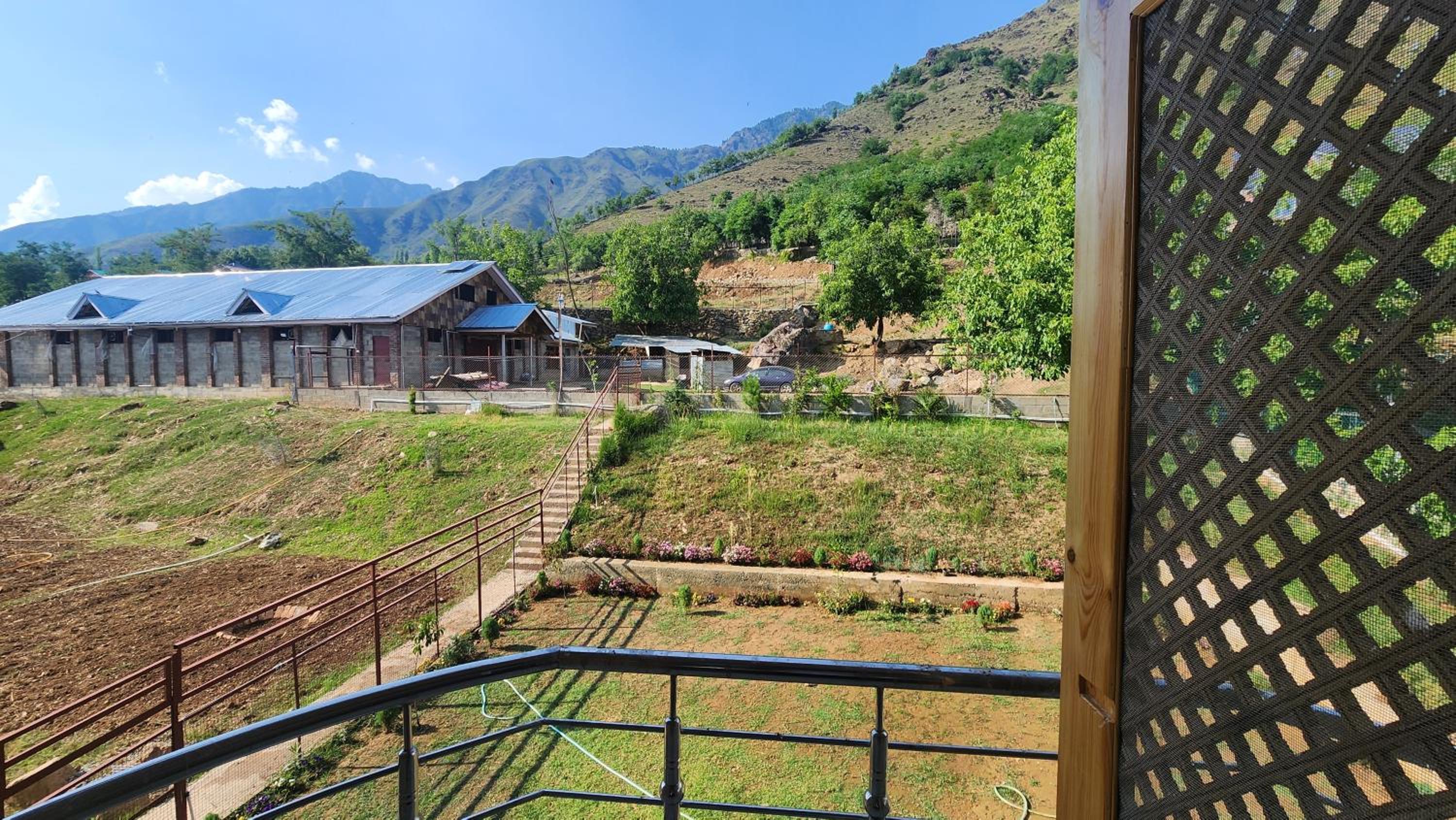 Kirmani guest house view 3