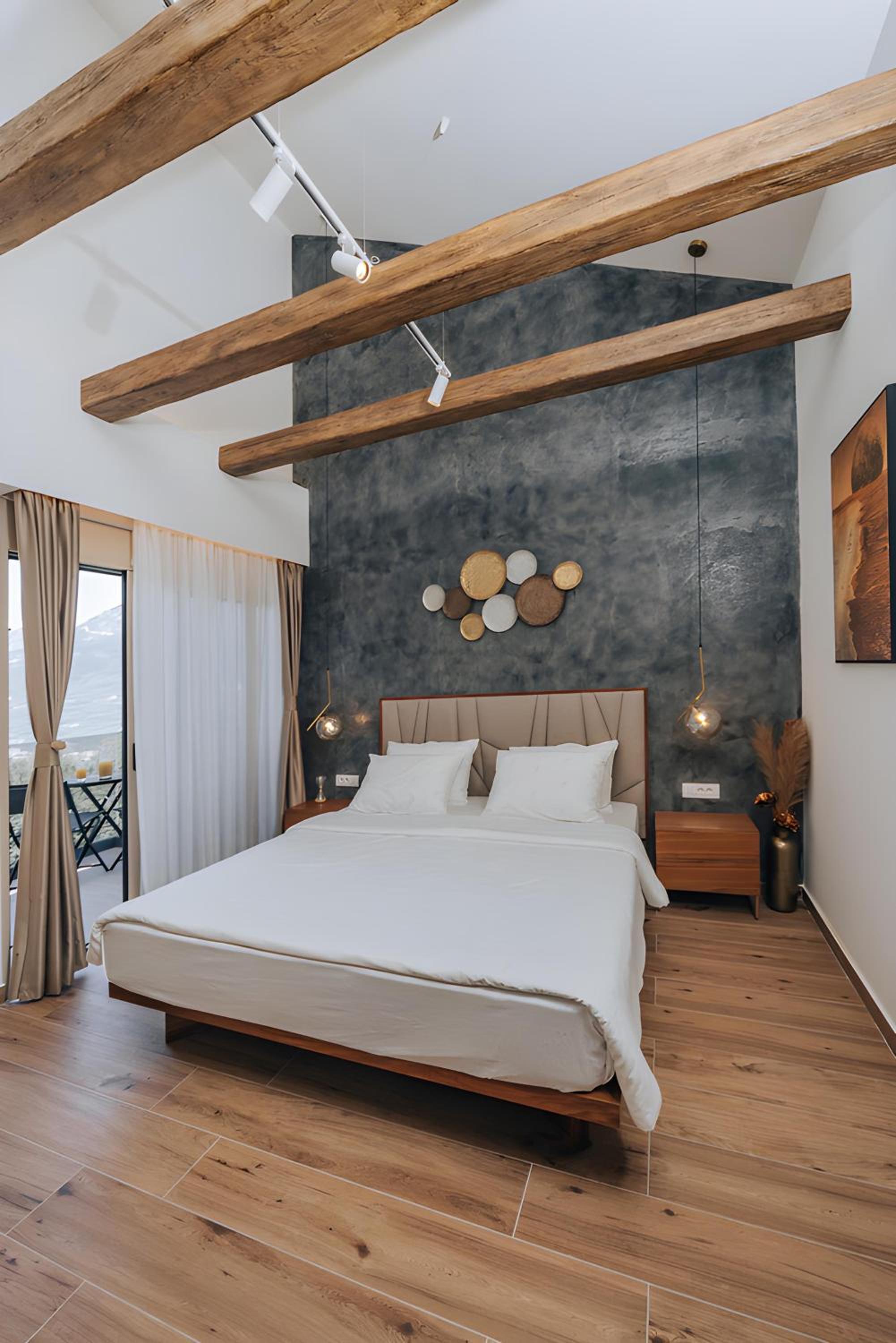 Three bedroom villa with infinity pool&hot tub photo 4