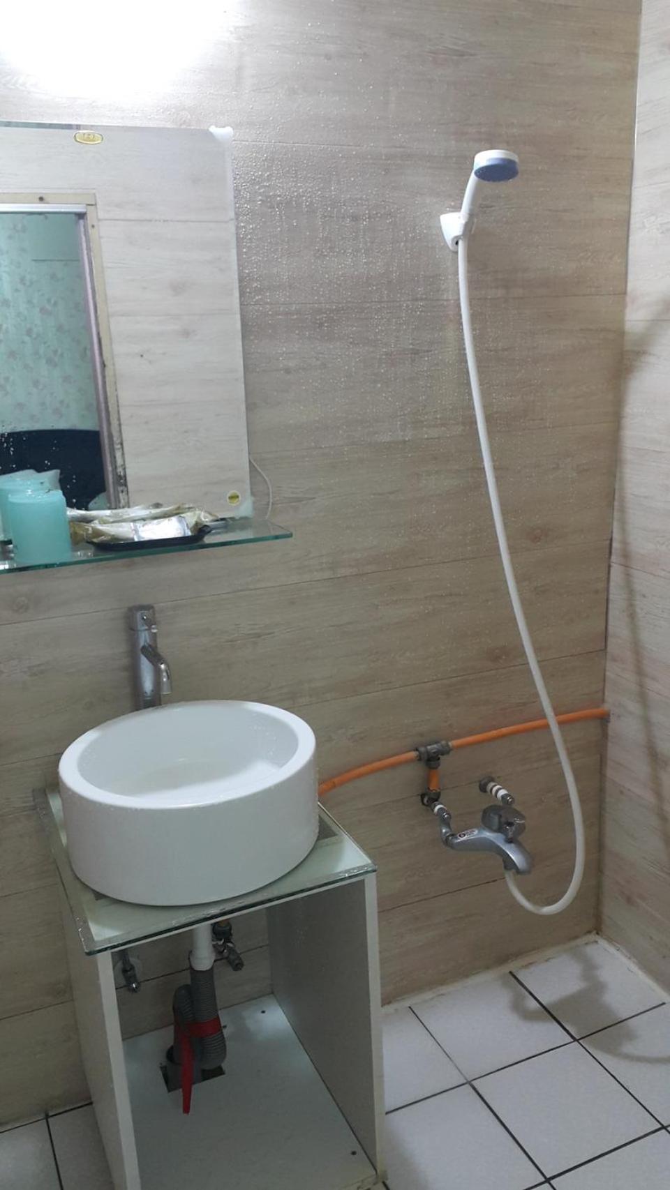 Awesome Hotel